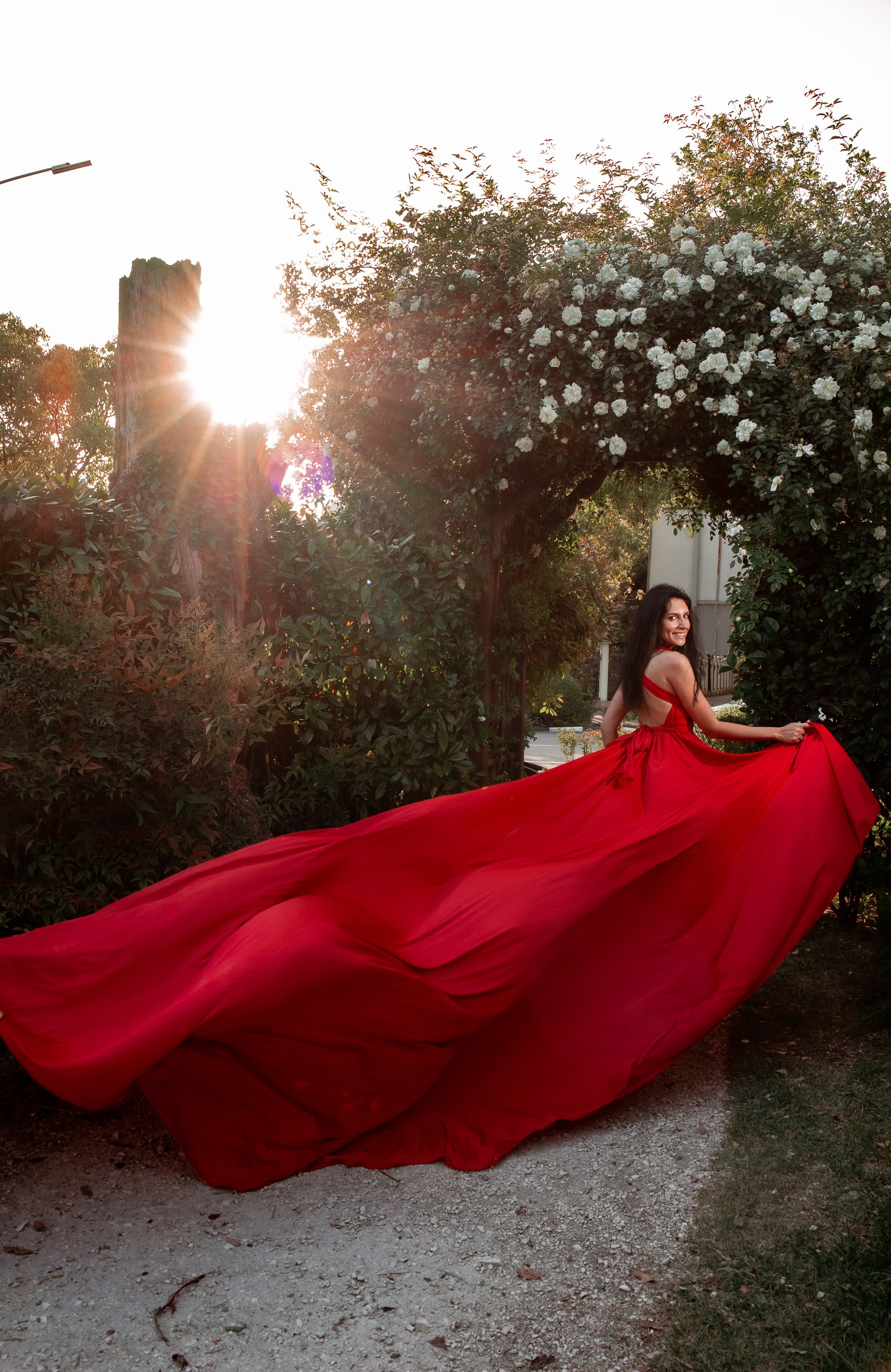 Летящее платье. Семейный и Свадебный фотограф в Сочи