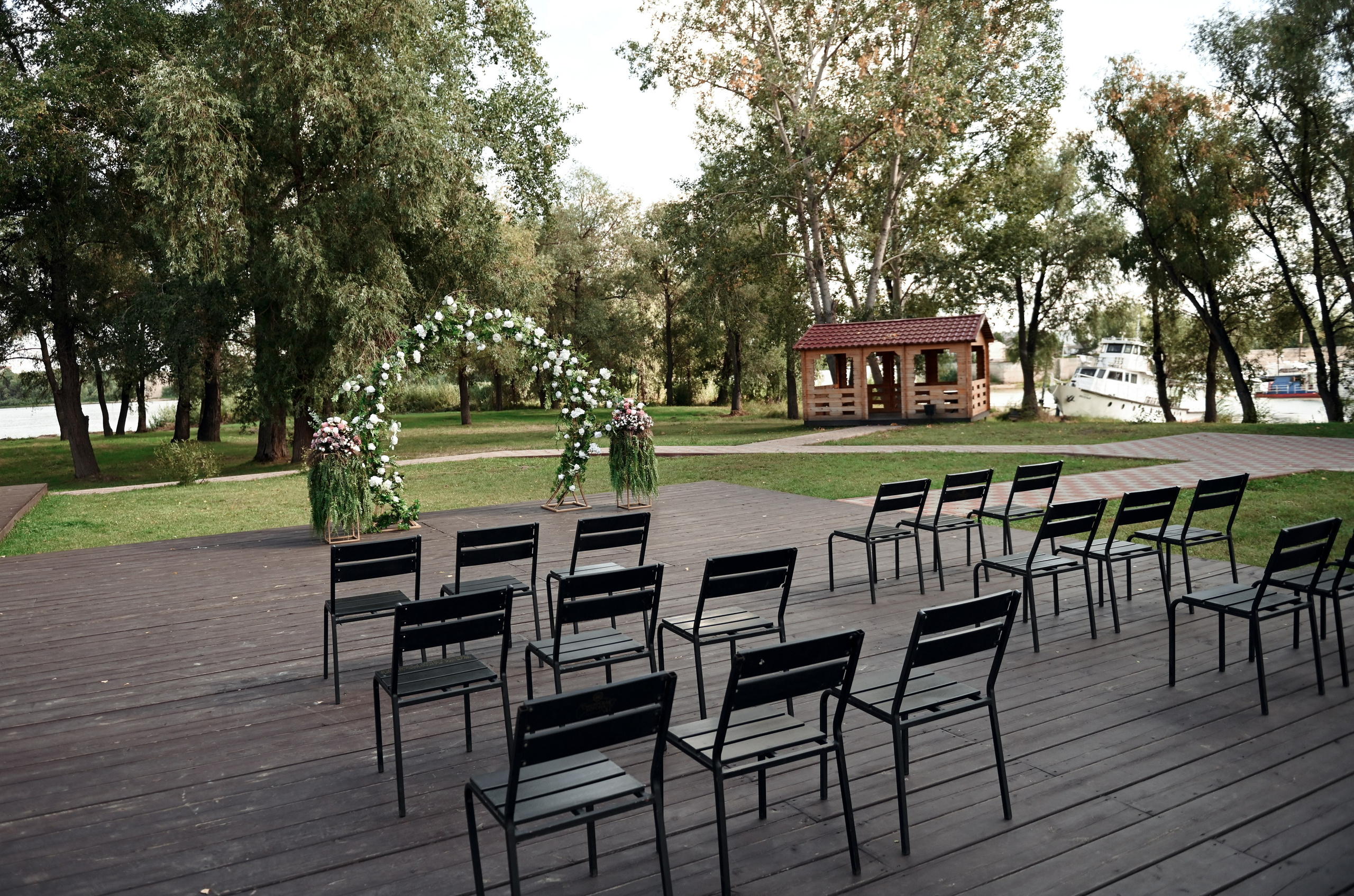 Шикарные ребята Владислав и Анастасия. Свадебный, семейный, детский, контент фотограф в Омске Максим Ильин