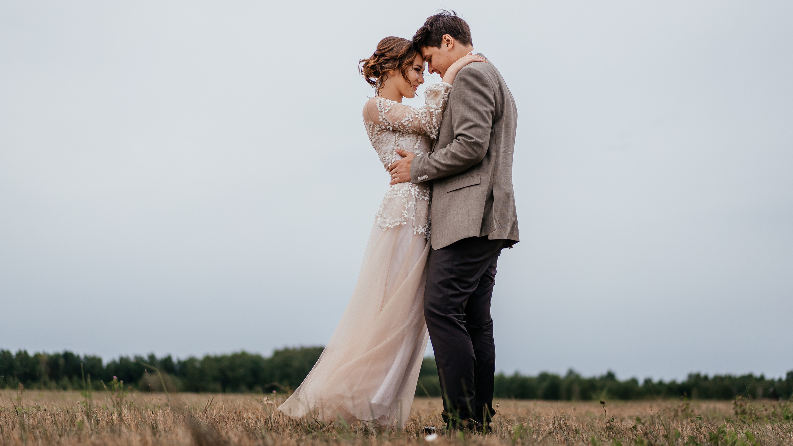 Контент съемка под ключ. Световое шоу / Москва и Мо