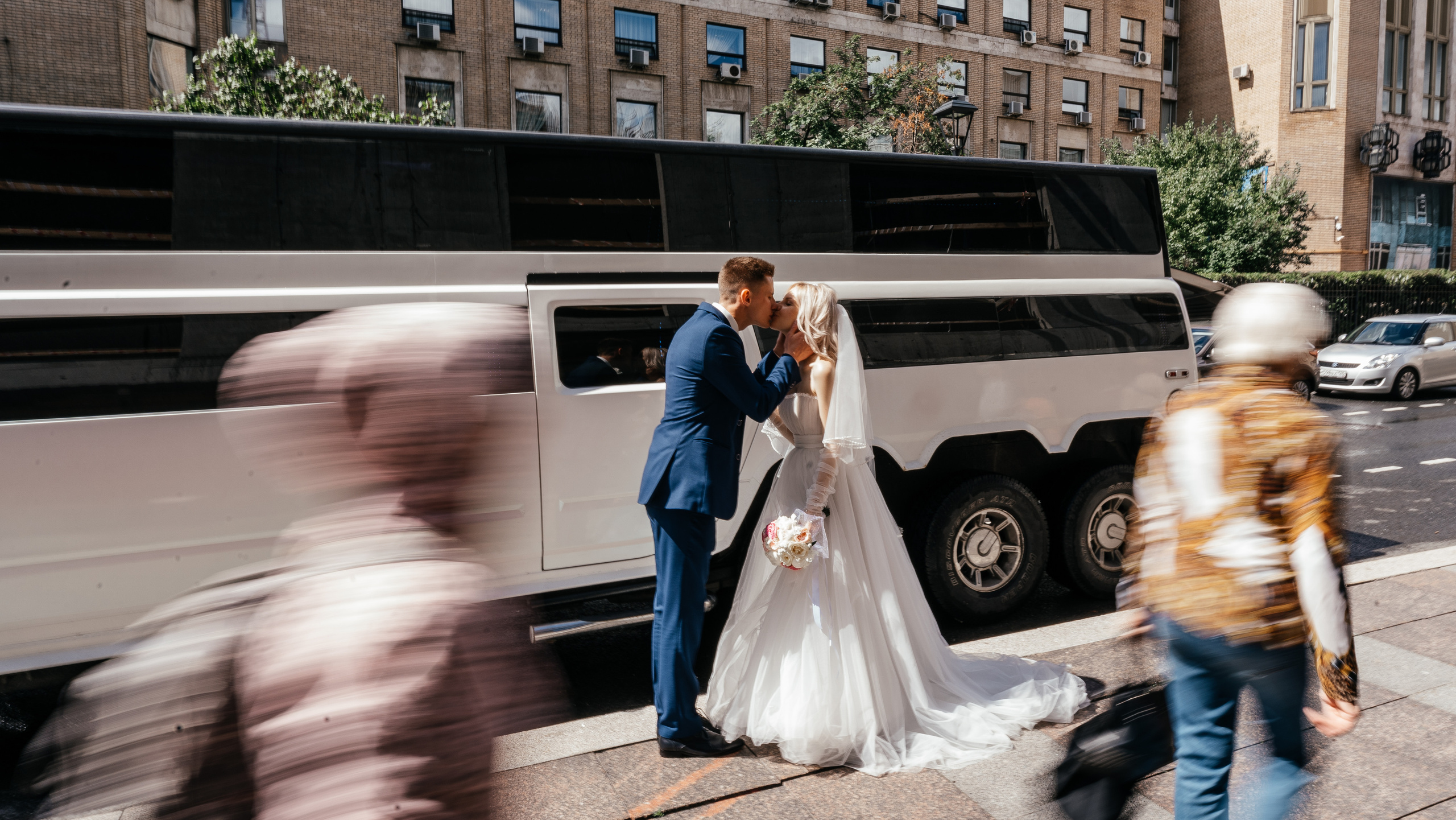 Контент съемка под ключ. Световое шоу / Москва и Мо