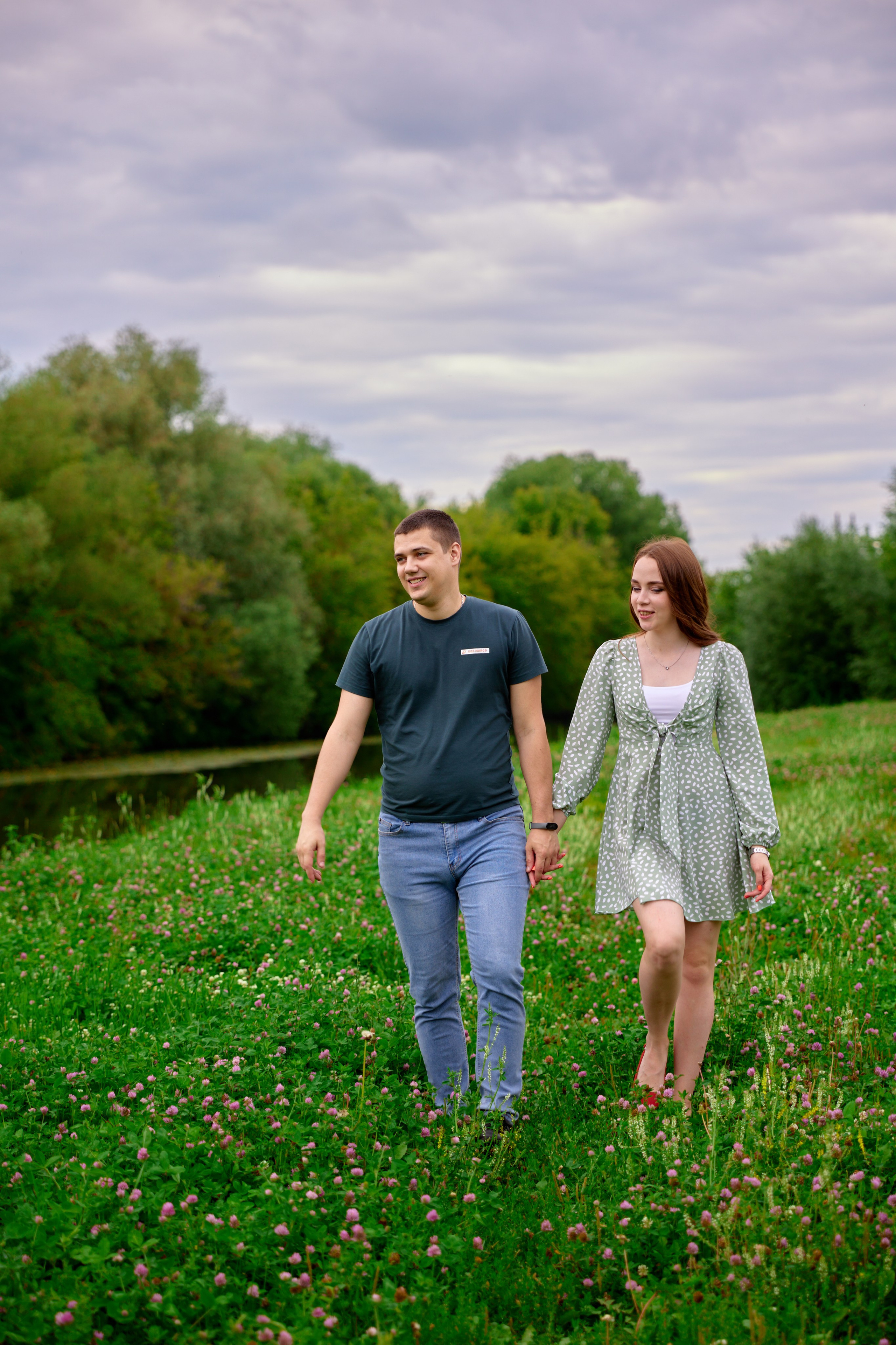 Прогулка на природе. Свадебный и семейный фотограф г. Саранск