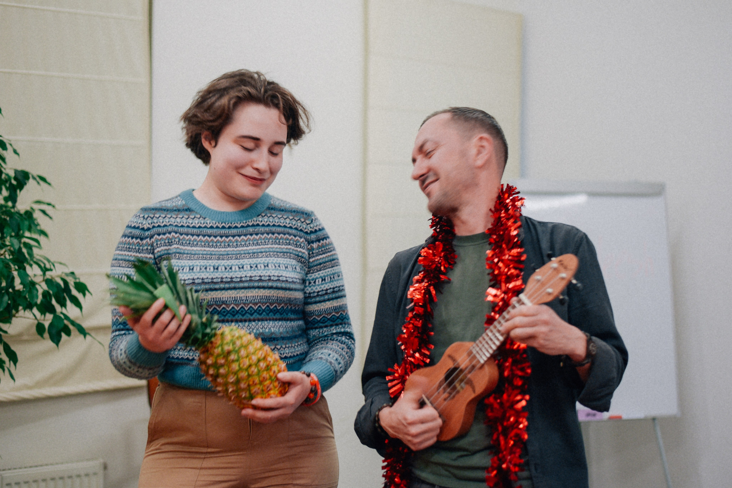 ЧТО ТЫ МЕЛЕШь Вечер вьетнамского караоке. Фотограф Лола Волна, город Москва