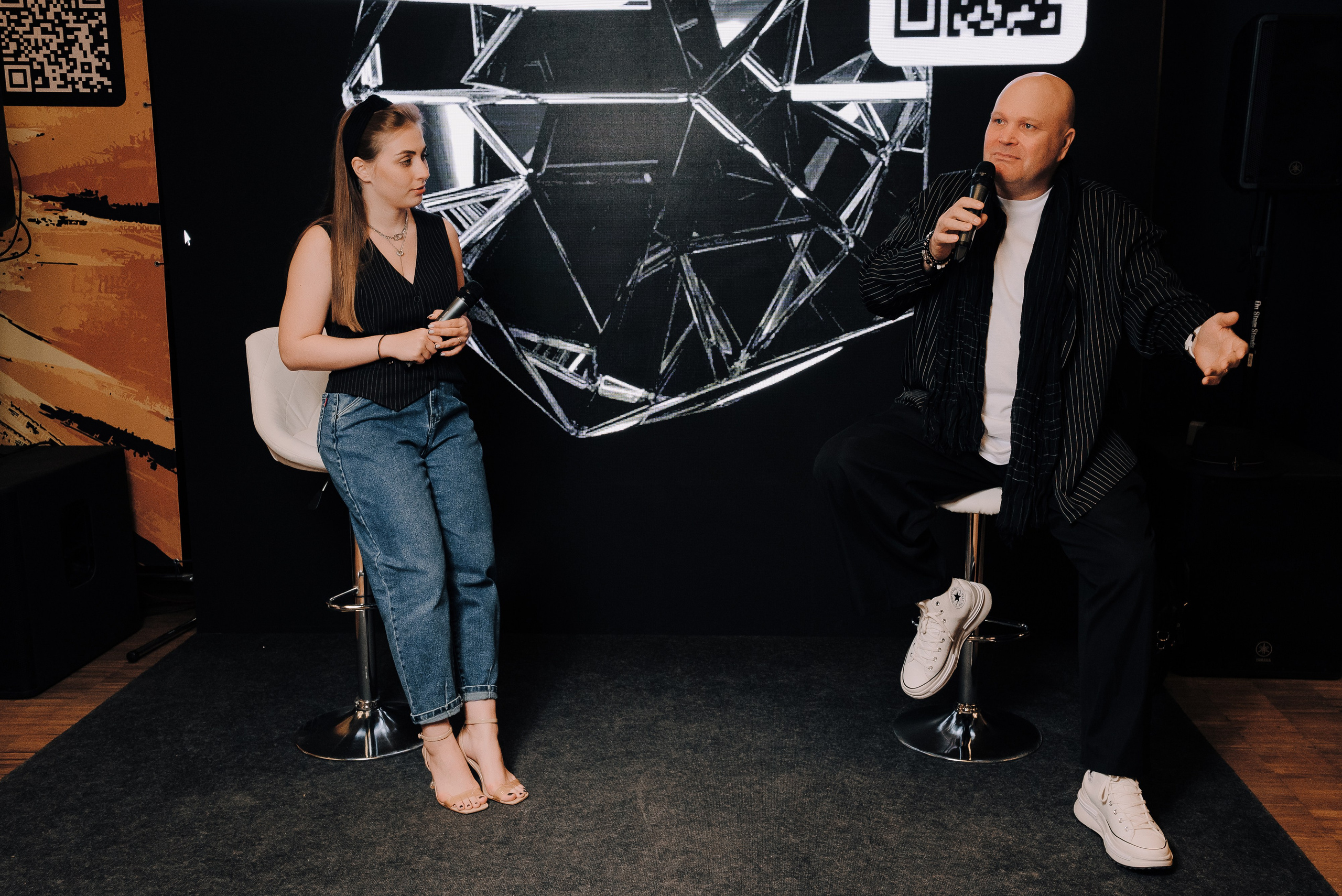 КОНФЕРЕНЦИЯ AMO CRM SIPUNI. Репортажный фотограф Зуев Роман г. Челябинск