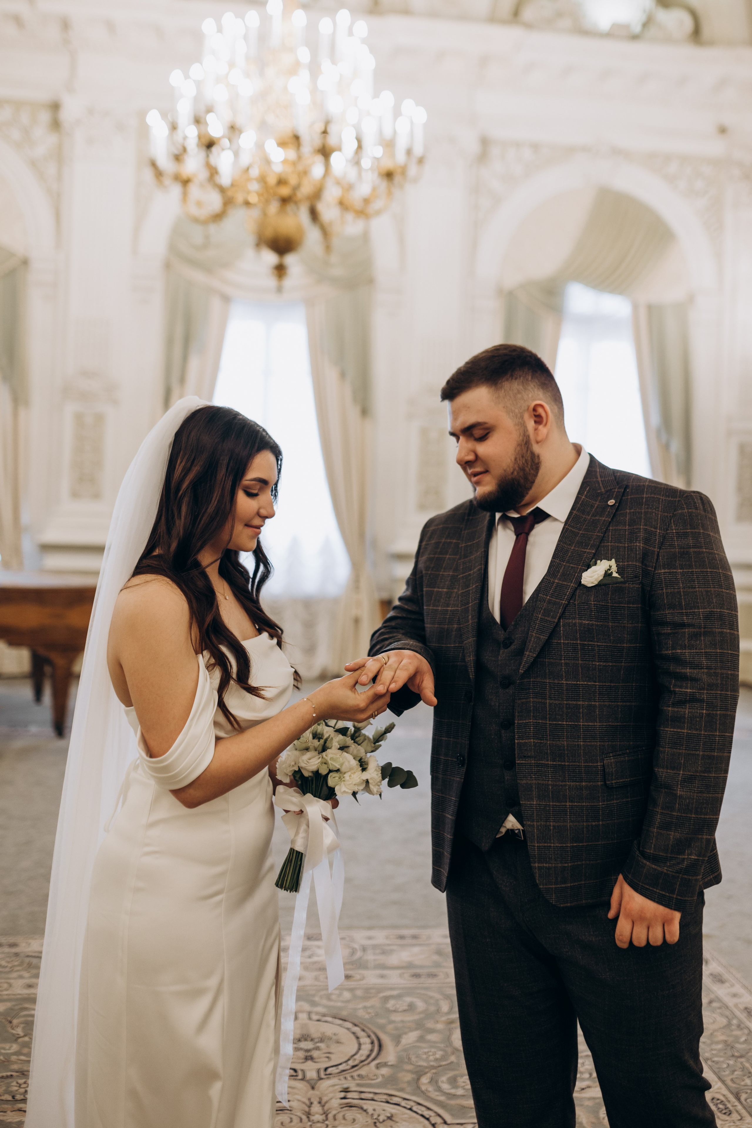 Артем и Регина | Дворец бракосочетания 1. Свадебный и love story фотограф в Санкт-Петербурге