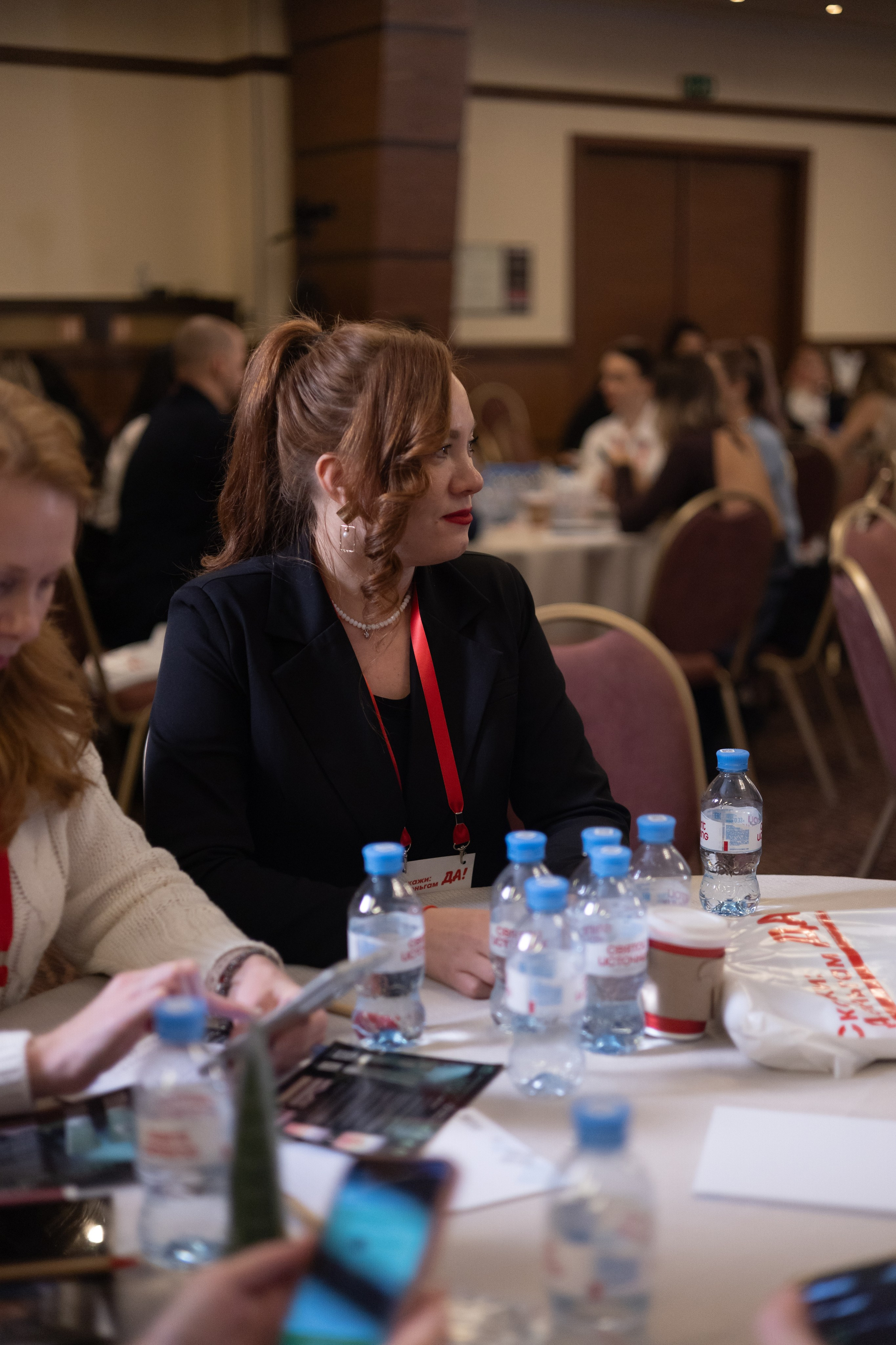 «СКАЖИ ДЕНЬГАМ ДА». Фотограф Красноярск съемки лавстори, фотосессия в студии, портретная съемка, творческие фотосессии