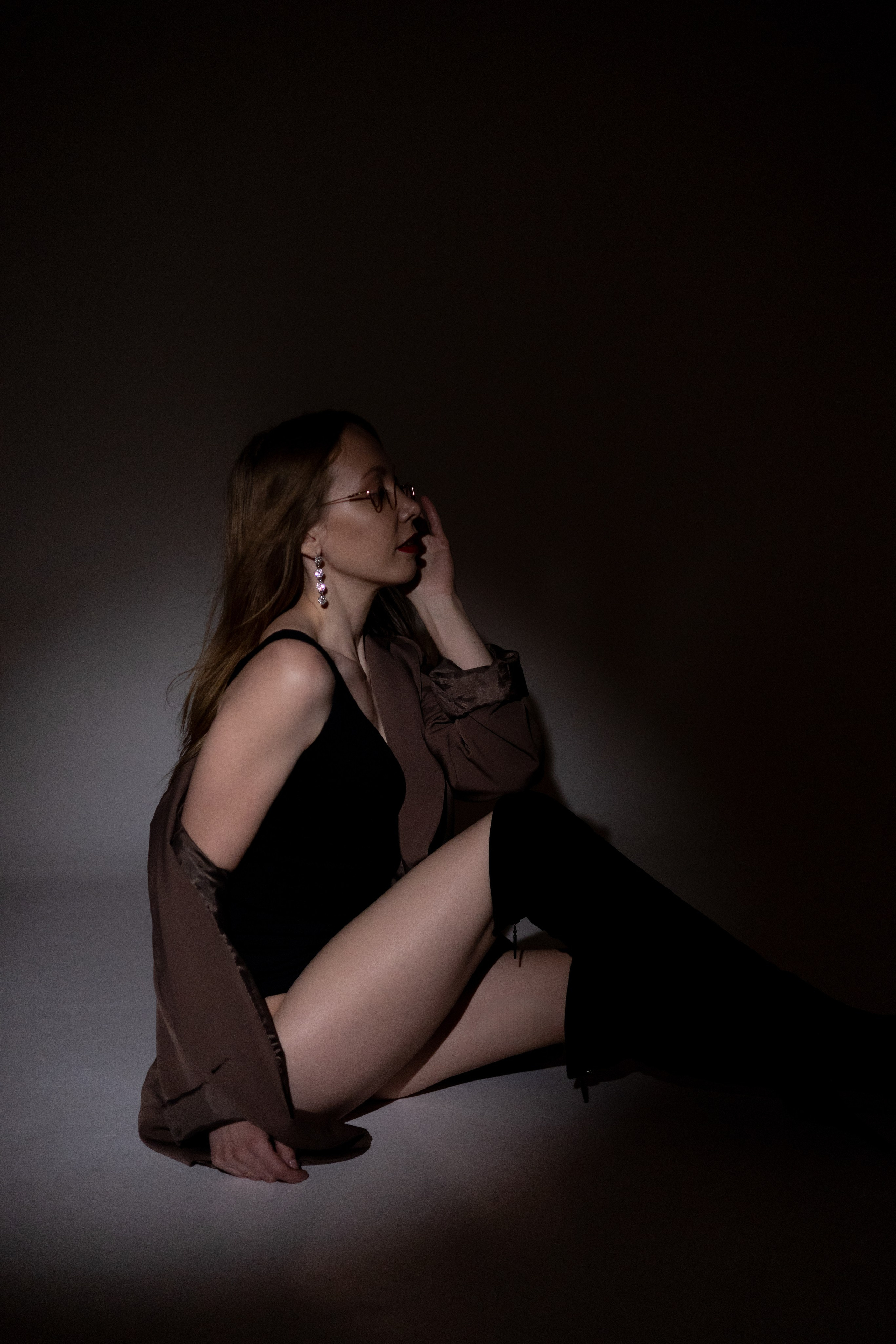 ЖЕНСКИЕ ПОРТРЕТЫ СТУДИЯ 2026. Фотограф Красноярск съемки лавстори, фотосессия в студии, портретная съемка, творческие фотосессии