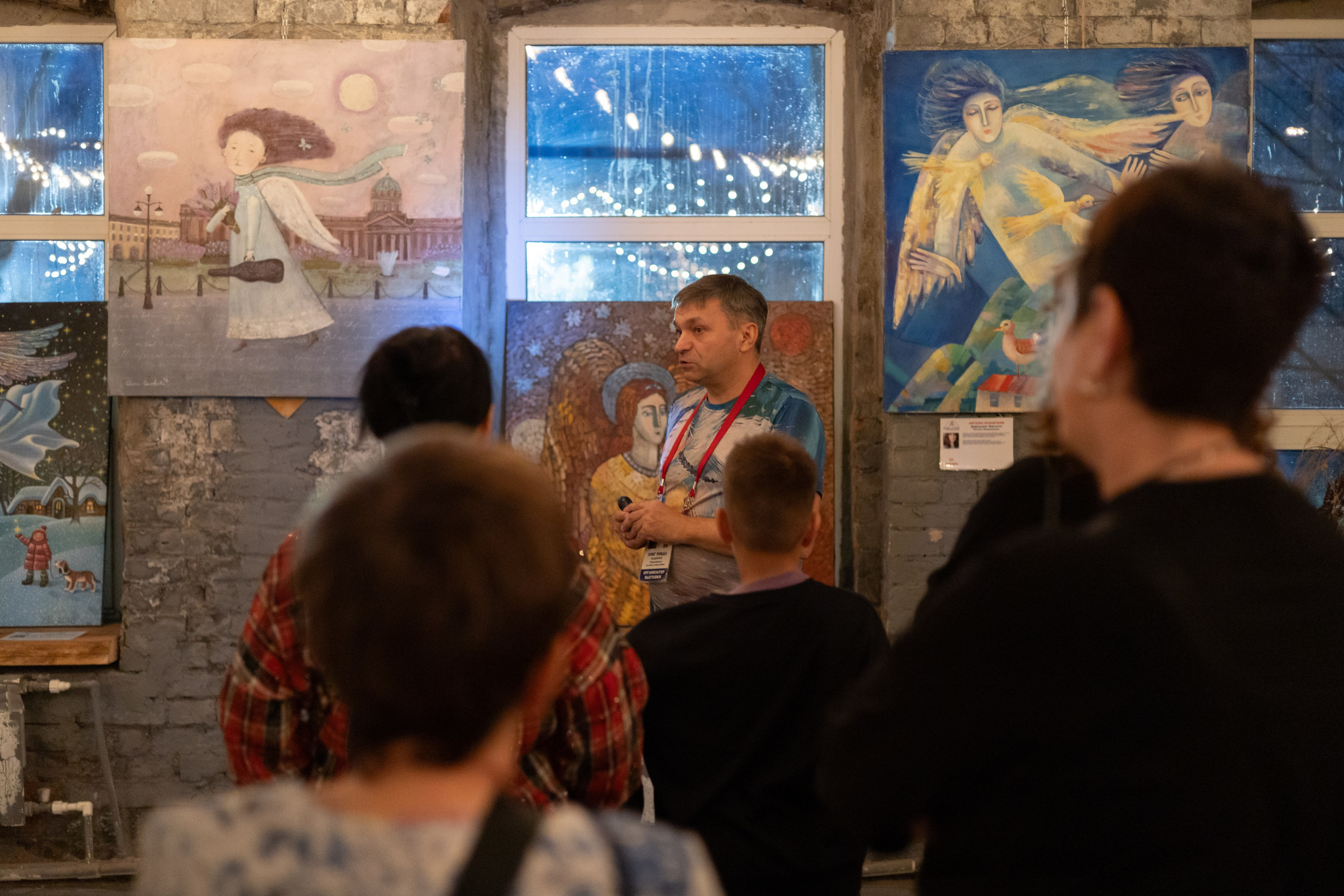 Выставка «АНГЕЛЫ МИРА». Фотограф Красноярск съемки лавстори, фотосессия в студии, портретная съемка, творческие фотосессии