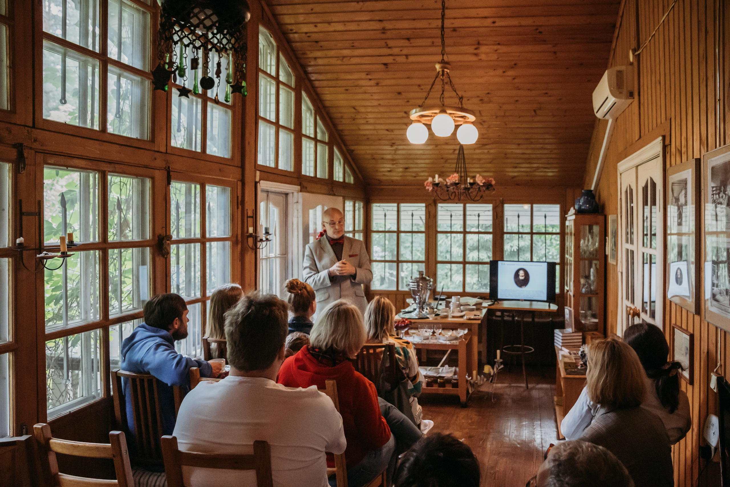 Родные люди «На дачу к Дмитрию Абрикосову». Леся Гаранина. Семейный фотограф/видеограф Москва и область