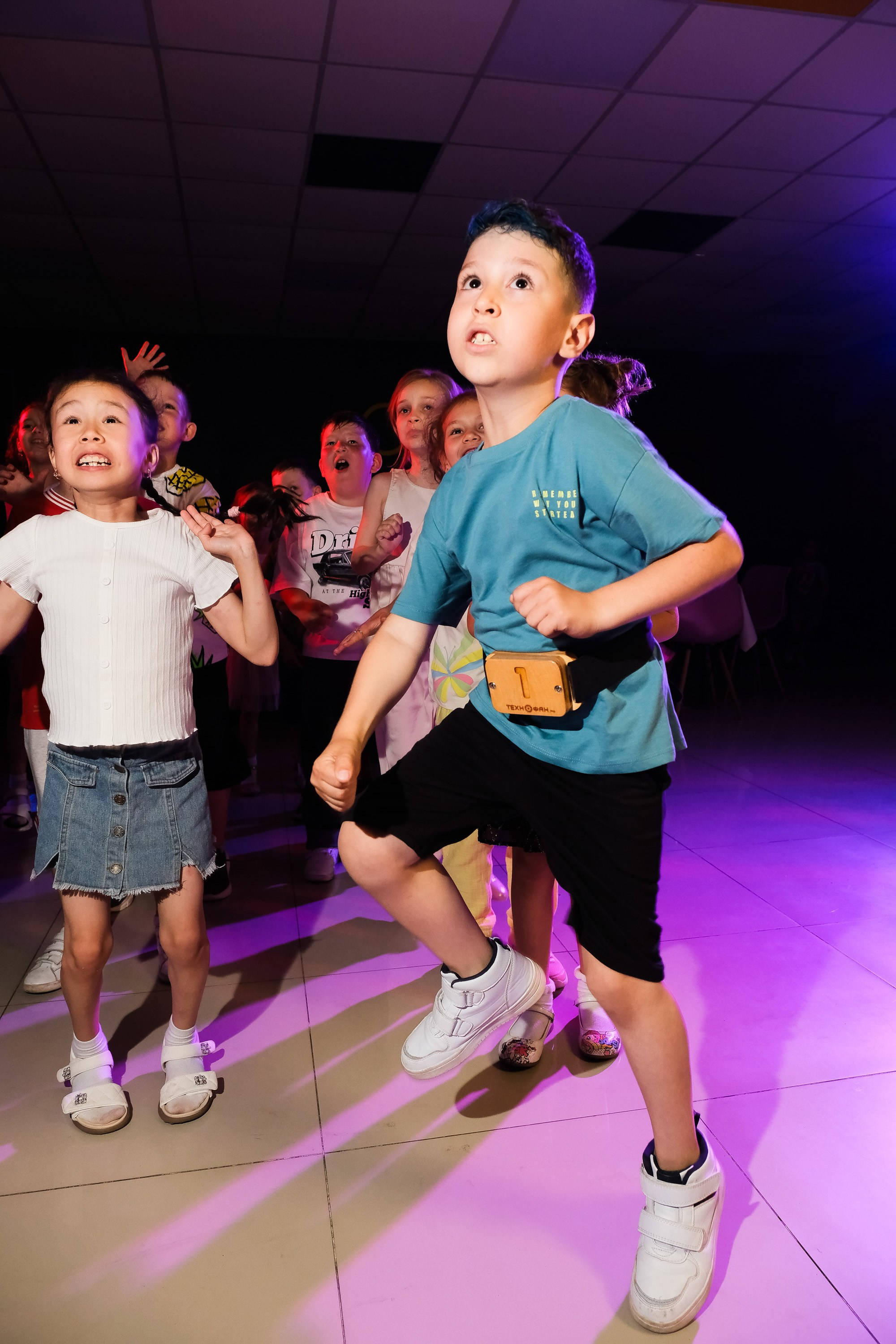 Детский сад. Выпуск. Вечер. Фотограф Анатолий Деникин