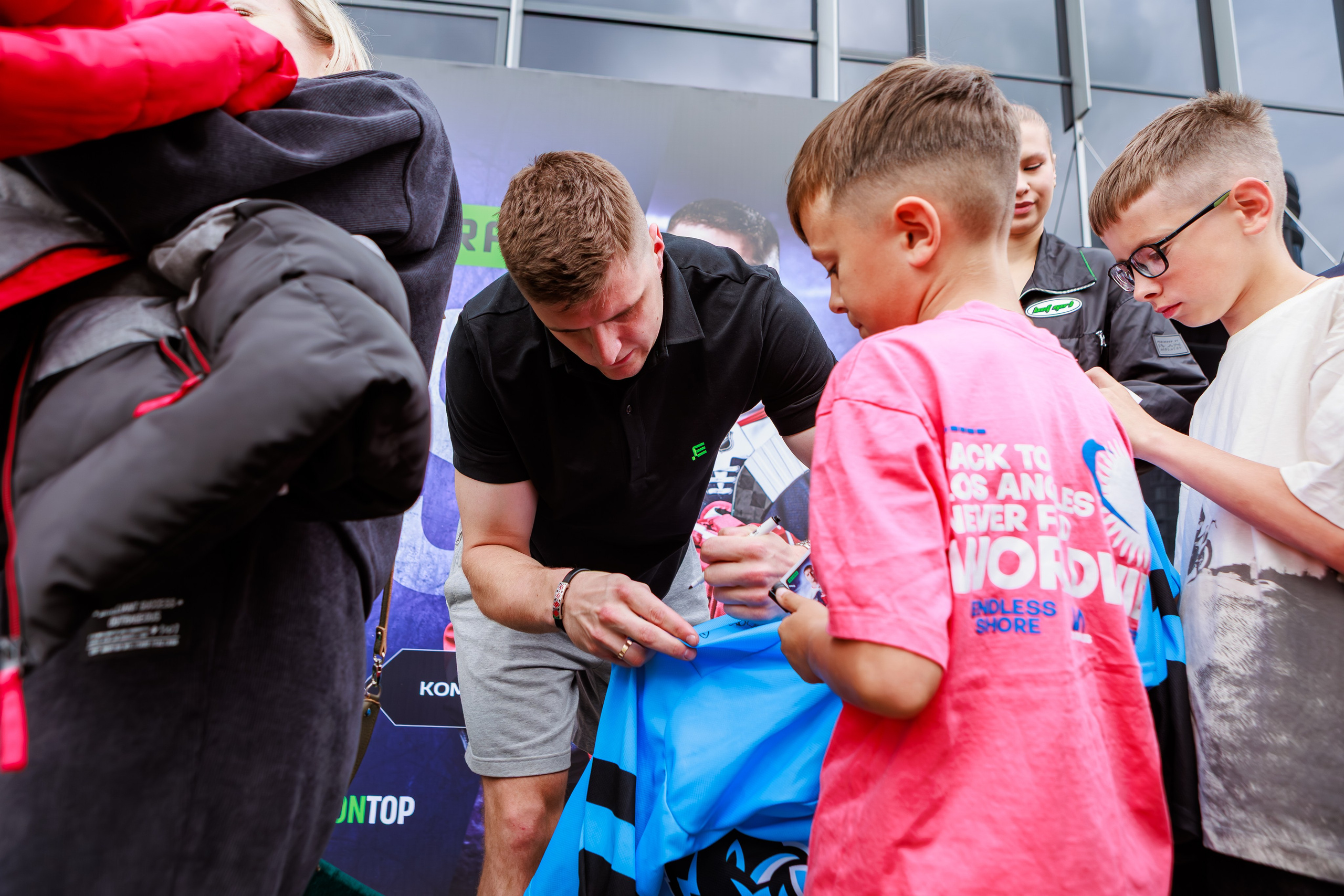 Благотворительный хоккейный матч BETERA. Репортажный фотограф Минск ❘ Костецкий Илья ❘ Беларусь
