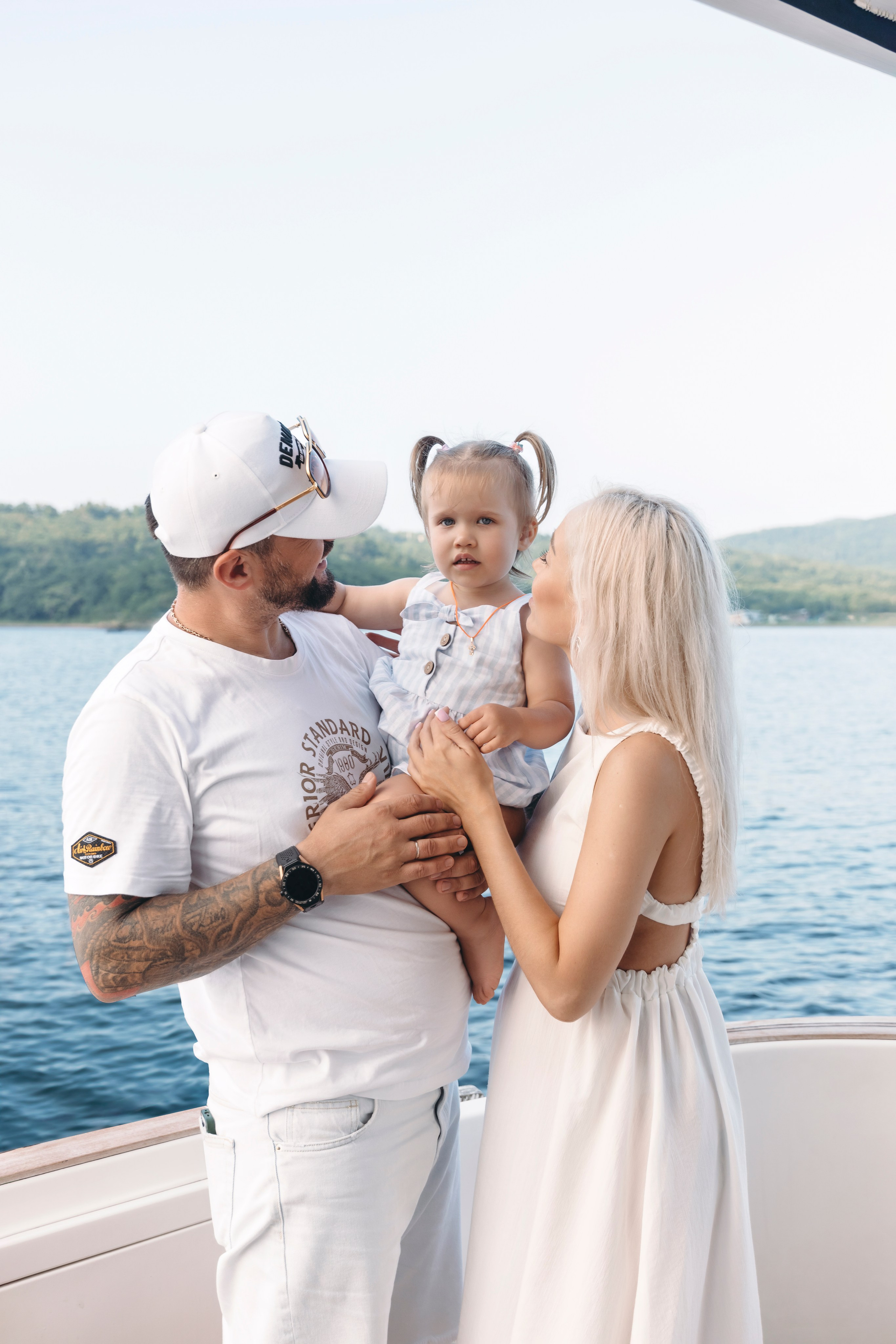 Юля Миша Саша. Главная