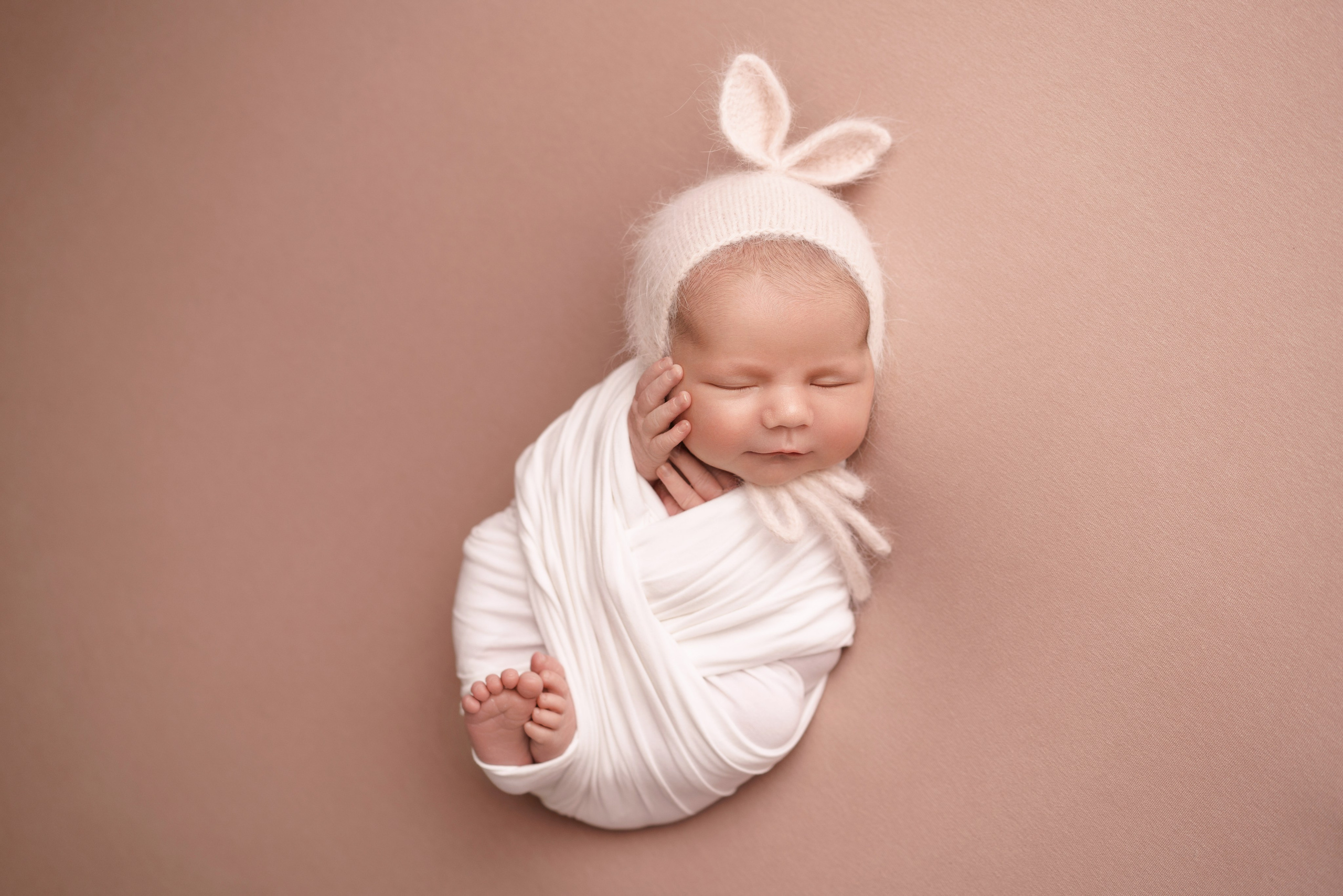 Фотосессия новорожденных | Галерея трогательных кадров малышей в стиле newborn. Фотосессия новорожденных в Москве и Московской области | Профессиональный фотограф newborn — Татьяна Иванова