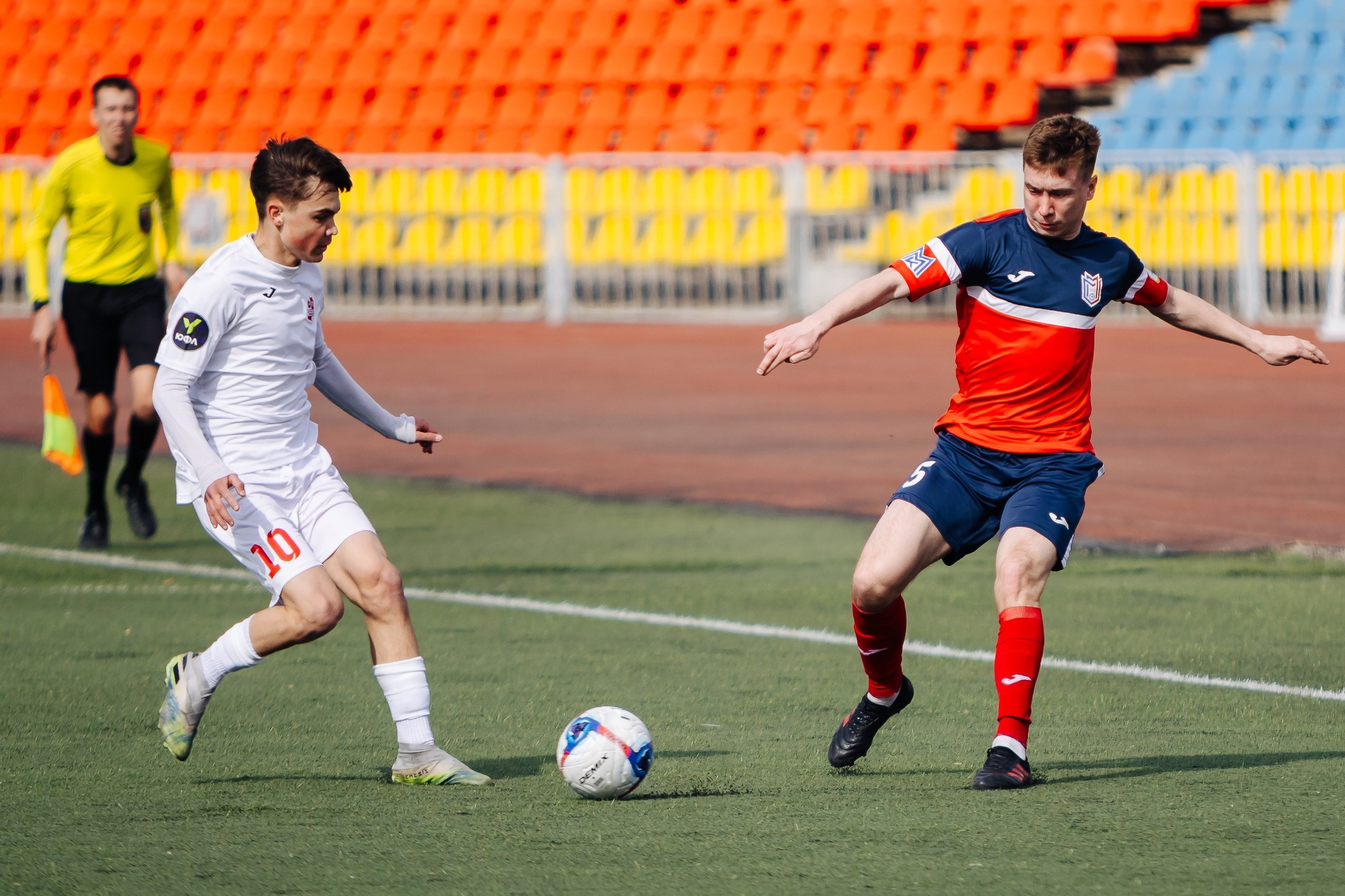 ФК «Металлург-Магнитогорск» vs ФК «ОСШ-Челябинск-М» // 05.04.25. Денис Прохоров Фотограф в г. Магнитогорск