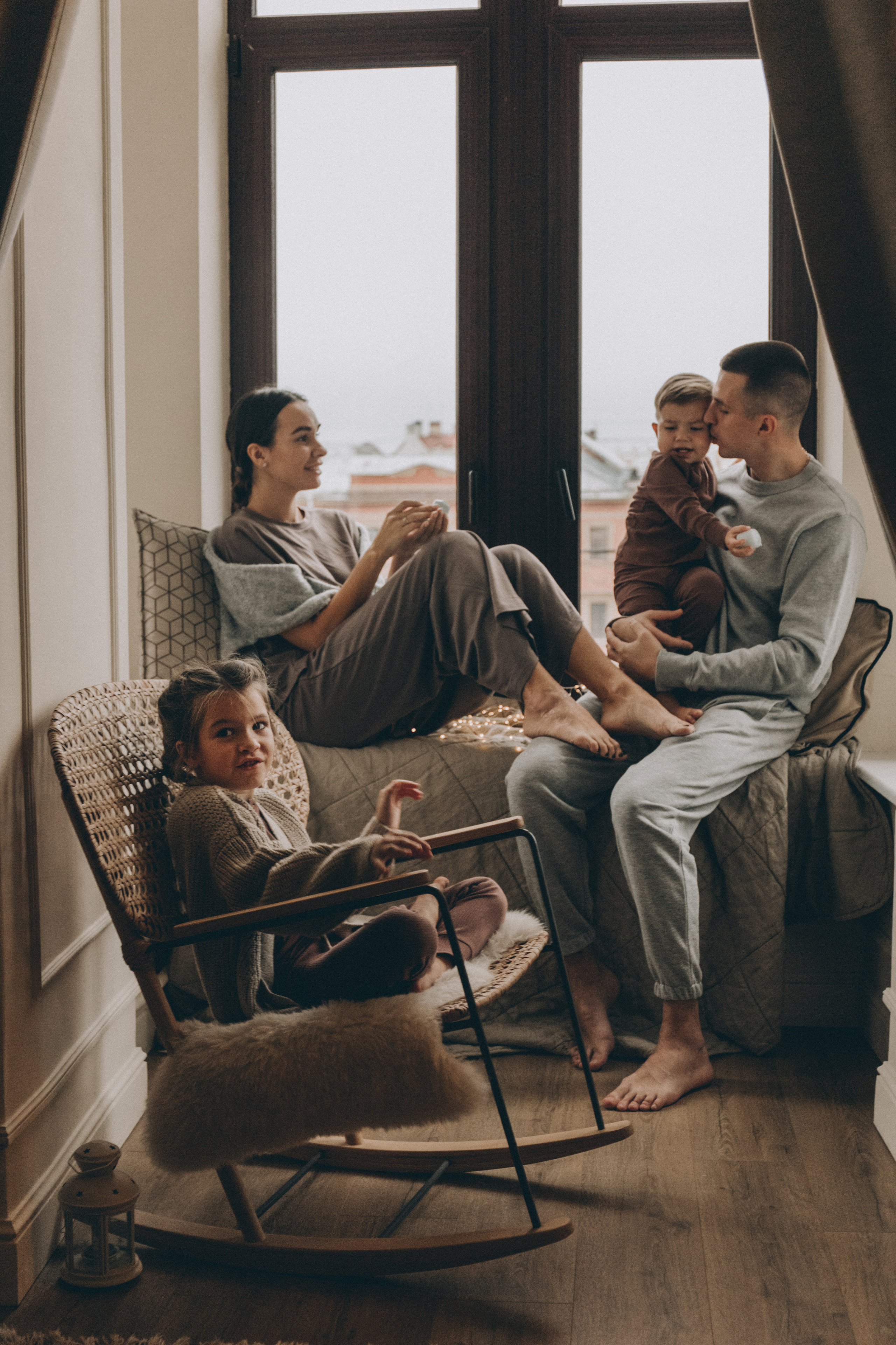 Дома. Семейный и детский фотограф Королев Мытищи Москва Бизяева Алена