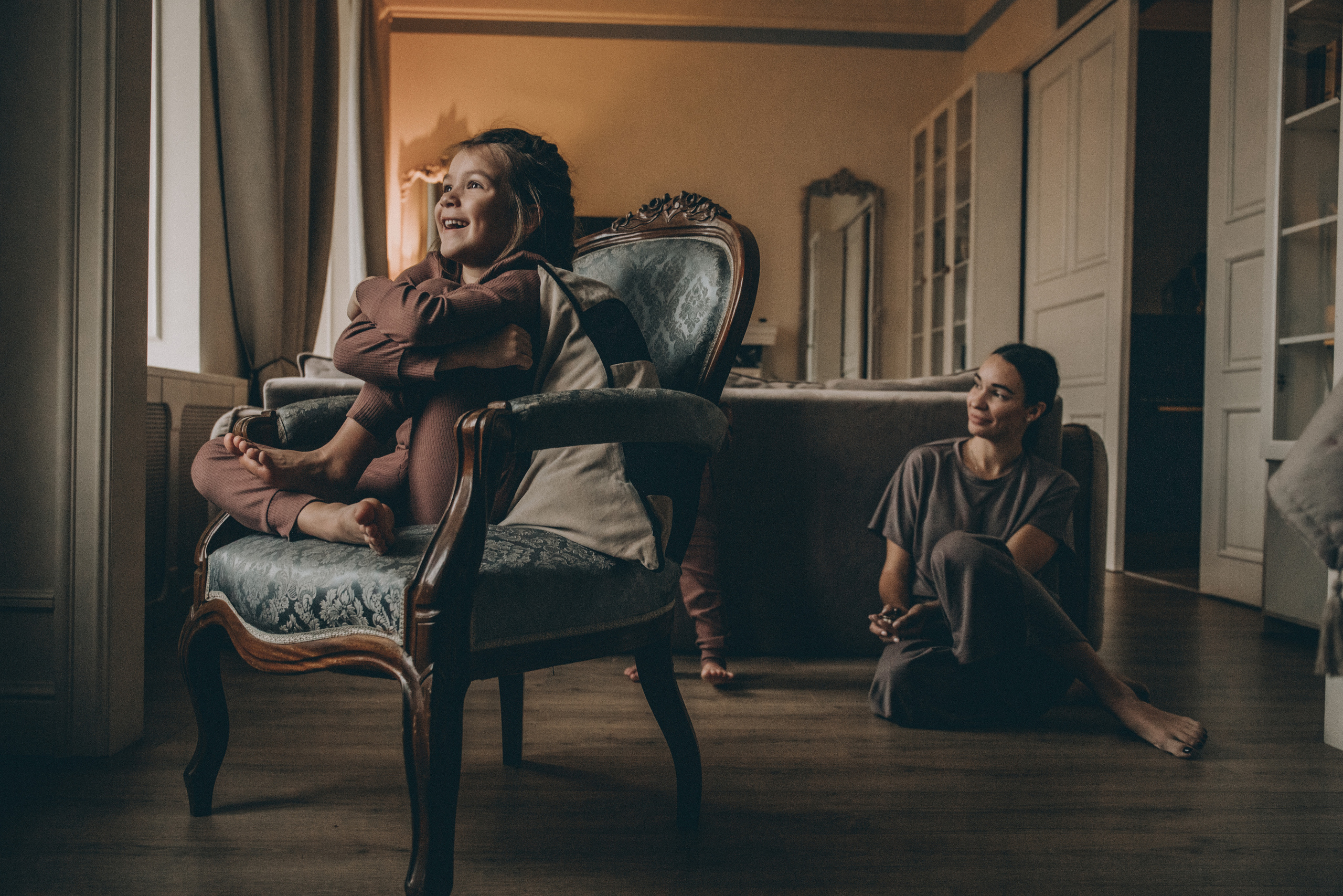 Дома. Семейный и детский фотограф Королев Мытищи Москва Бизяева Алена