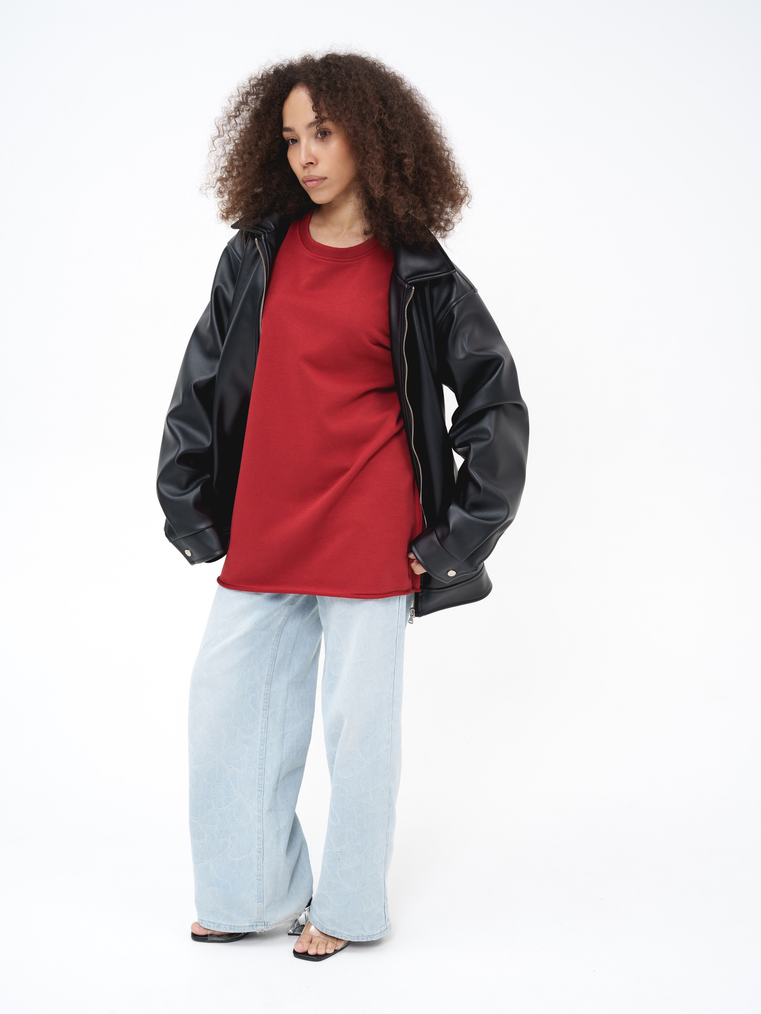 Свитшоты (вб и озон). Иван Упоров — фотограф, рилсмейкер чебоксары