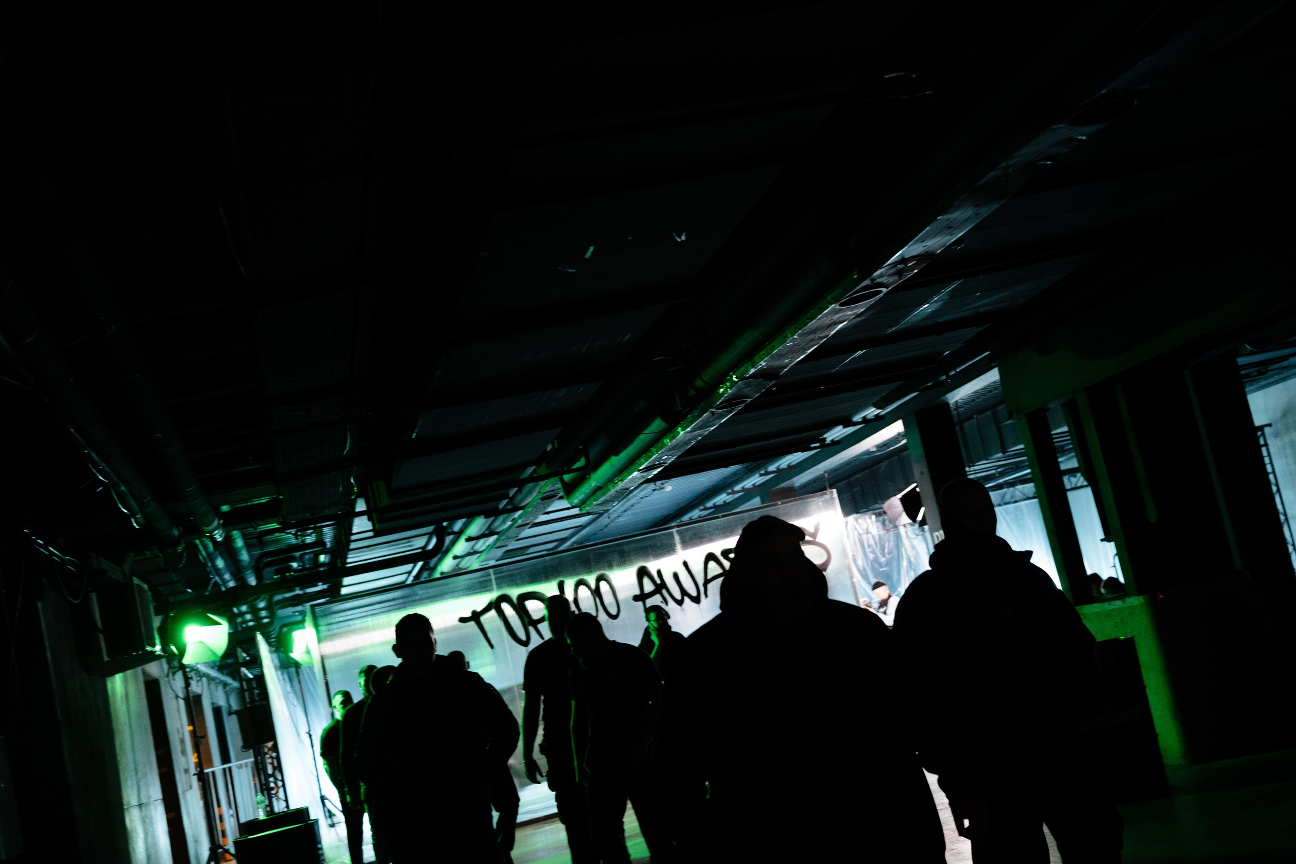 TOP100 AWARDS / 2025. Свадебный фотограф в Москве Евгений Рыжов