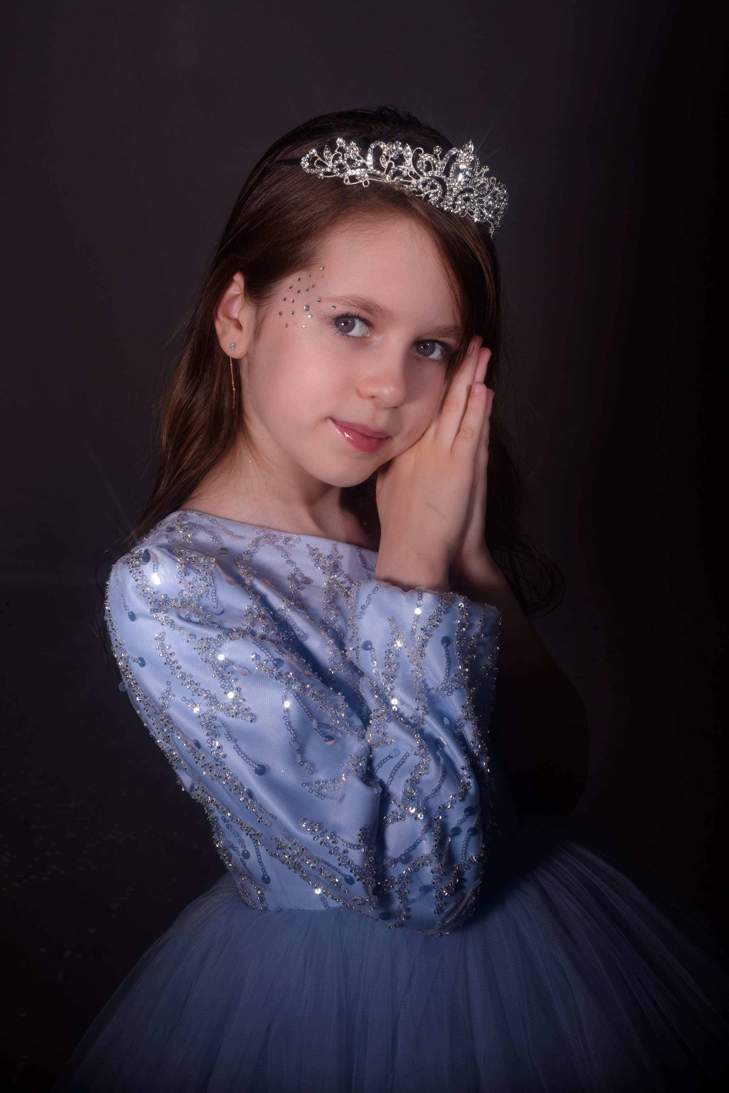 Фотодень для девочек с платьем и макияжем! Записывайтесь!. Детский студийный фотограф Сочи