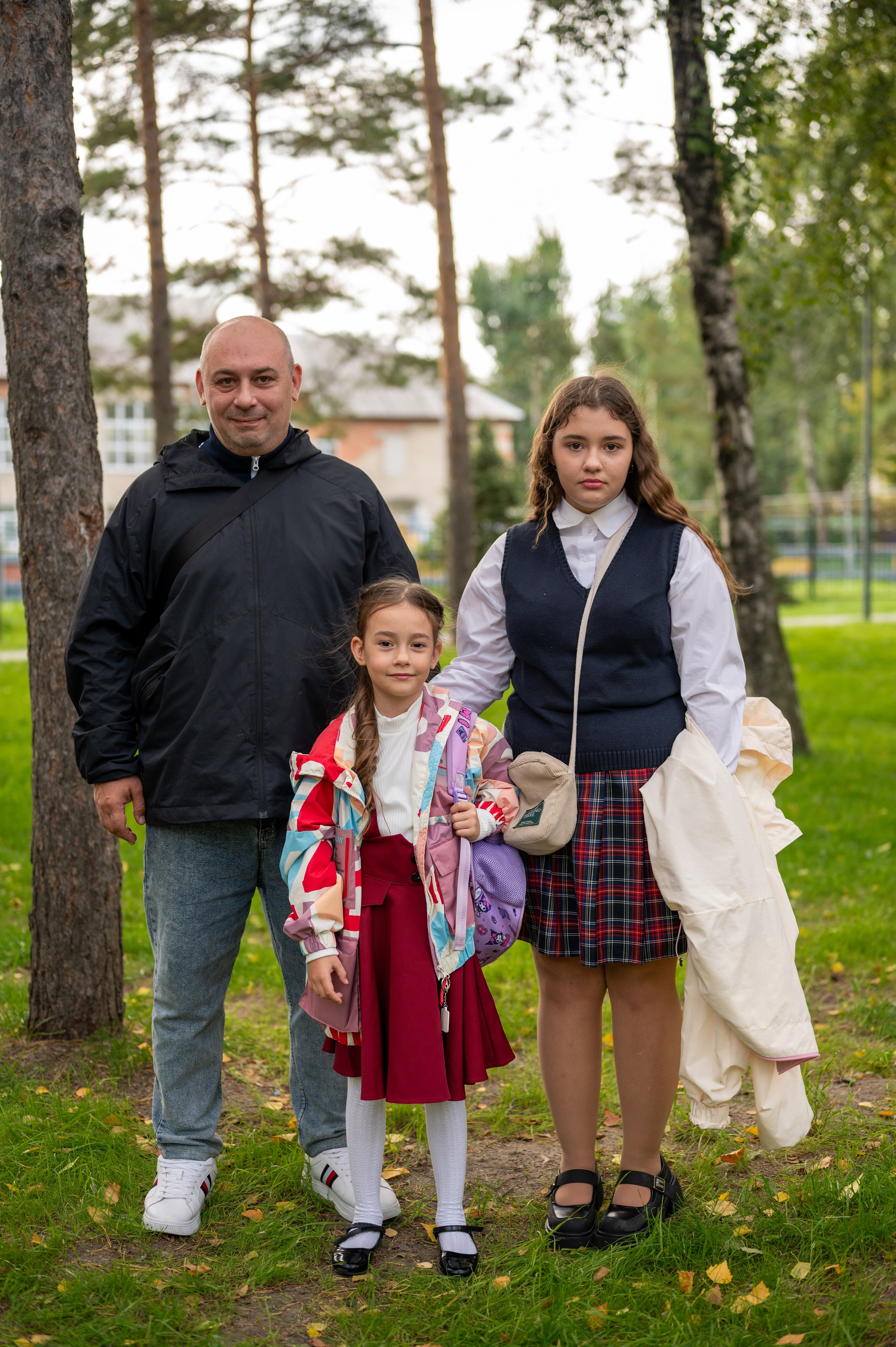 1 сентября 16 гимназия 2 класс (линейка + в классе+ на улице). Фотограф новорожденных, семейный детский в Тюмени Татьяна Морозова