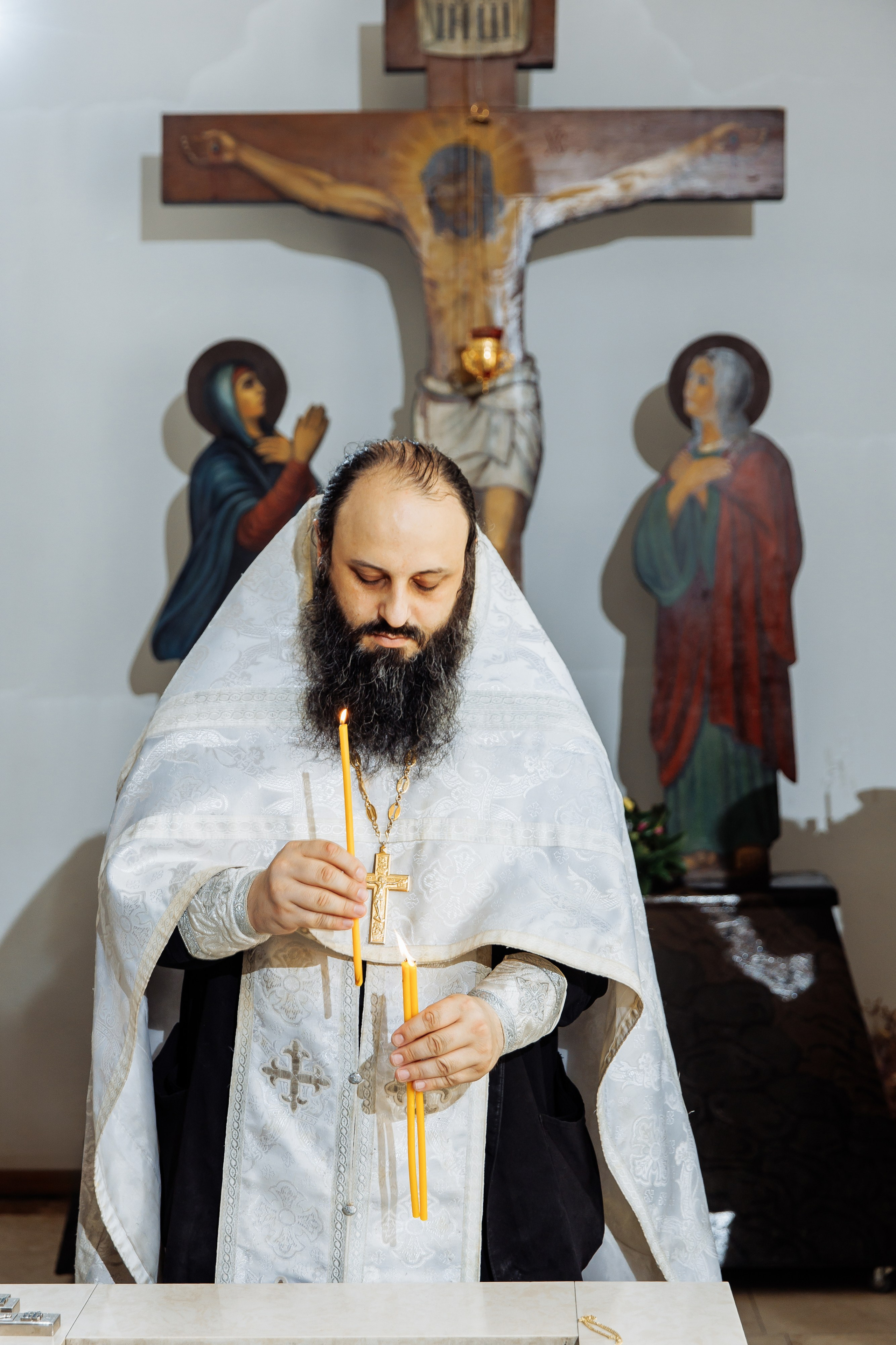 Сухумский Кафедральный собор. Семейный фотограф на крещение и венчание