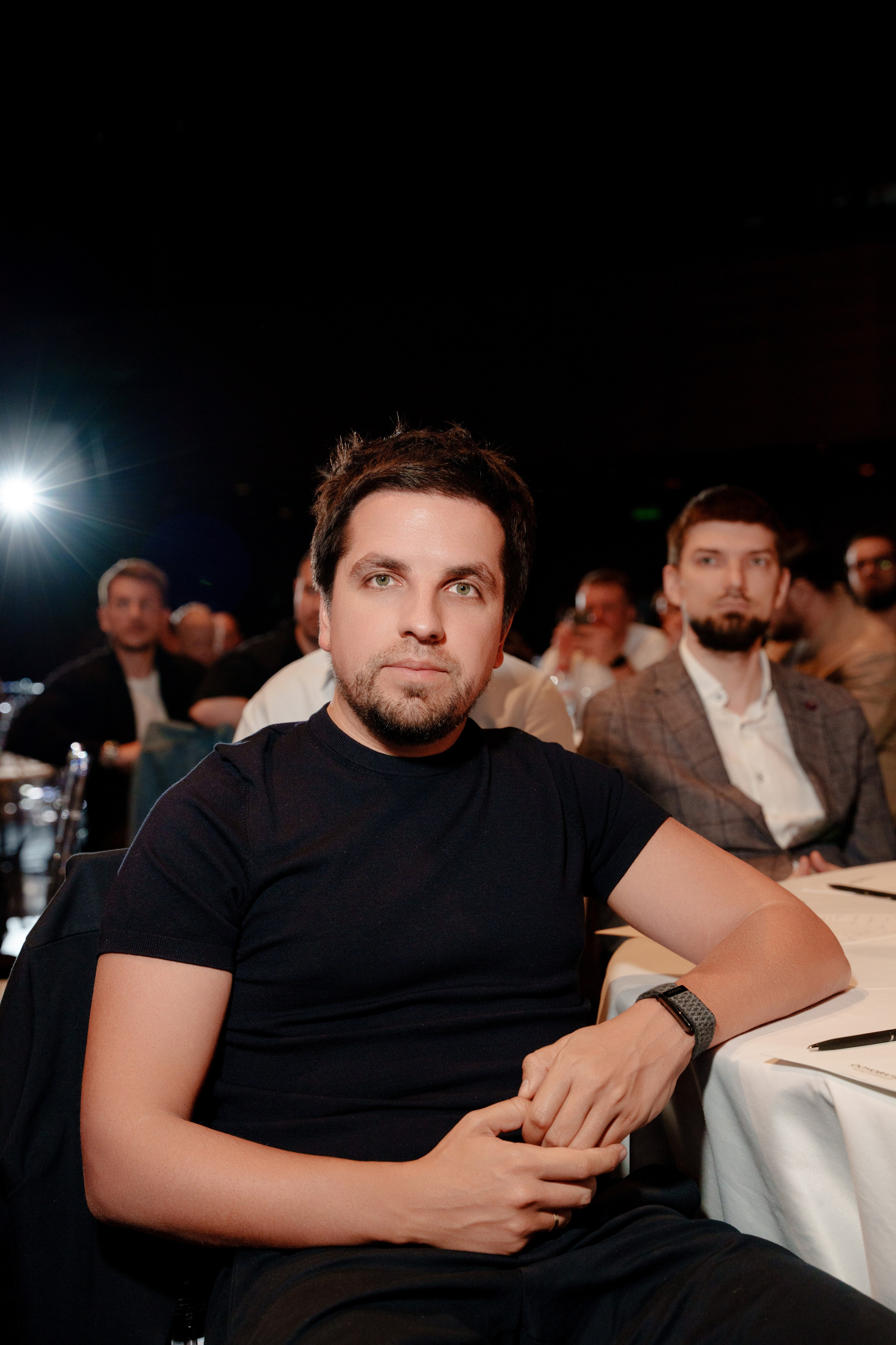 Бизнес конференция ОСНОВАТЕЛИ. Репортажный фотограф Москва Сергей Дружинин