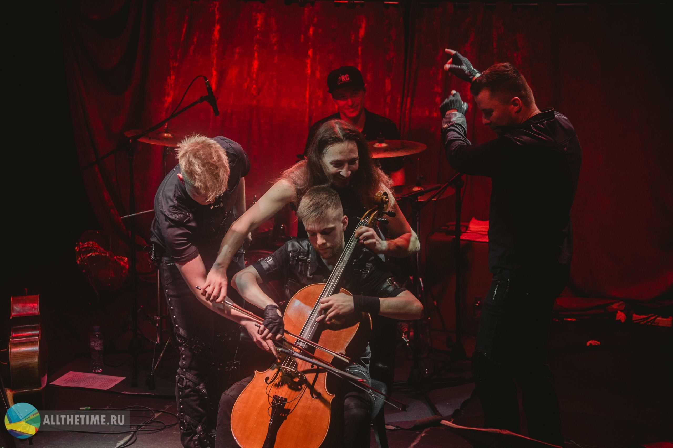 Rockcellos. Магия музыки в кадре: Концертная Фотография