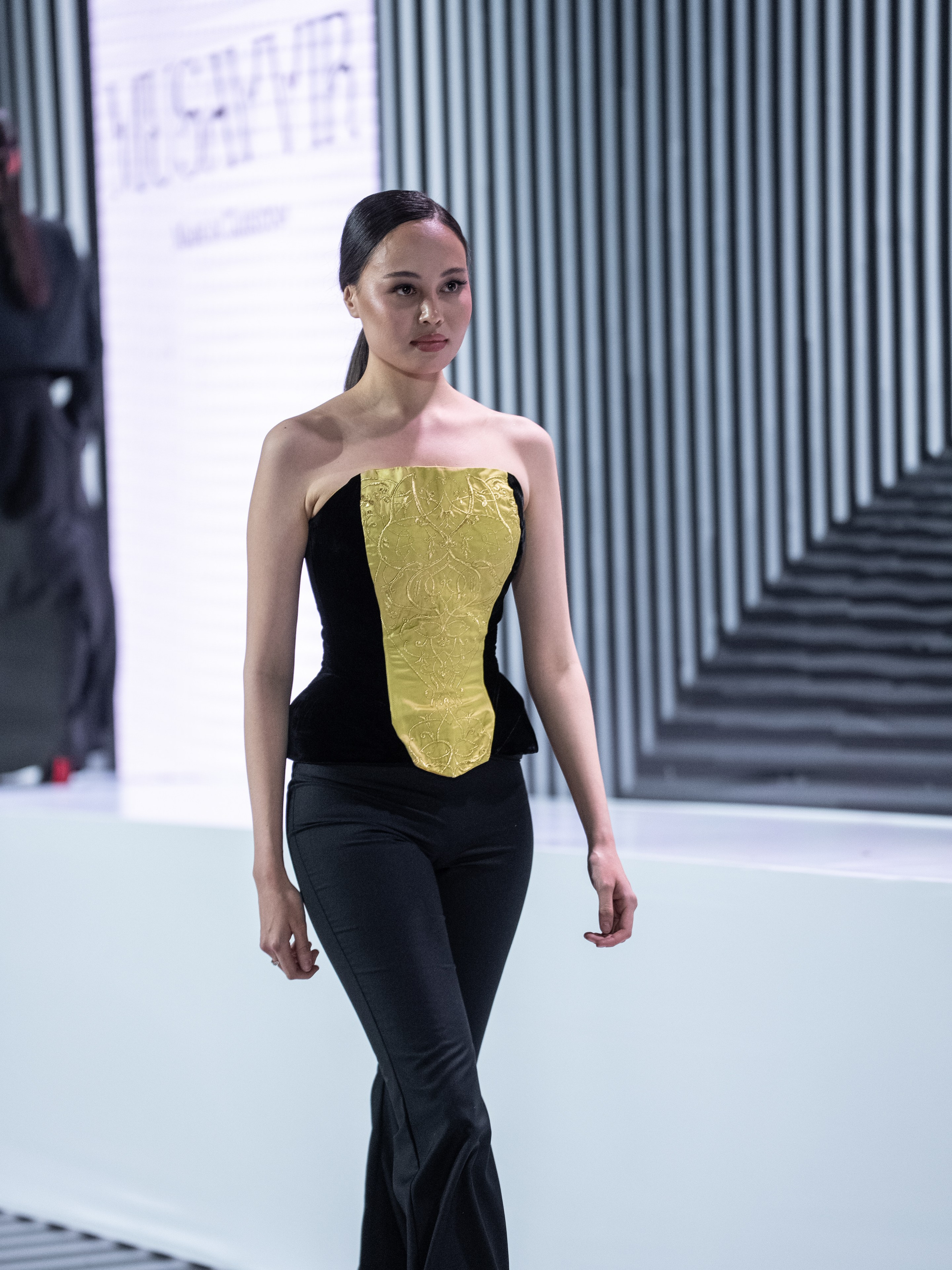 MUSAVVIR (Таджикистан). Сайт Алматинского НЮ АРТ, будуар и фэшн фотографа Дениса Карпенко