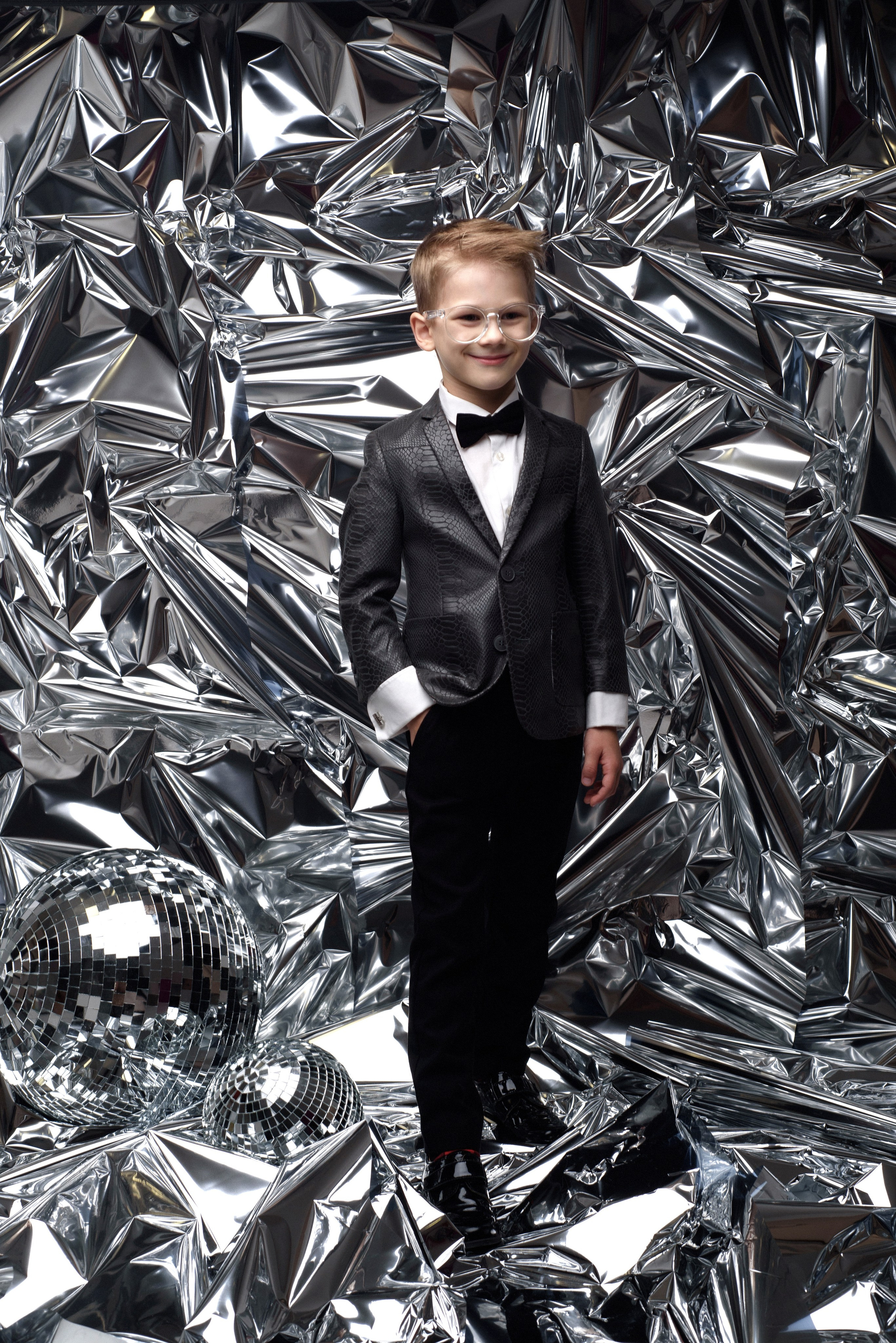 Новогодний каталог детской и подростковой одежды. Съёмки для брендов в Крыму / Стилист / Продюсер / Женя Мамай