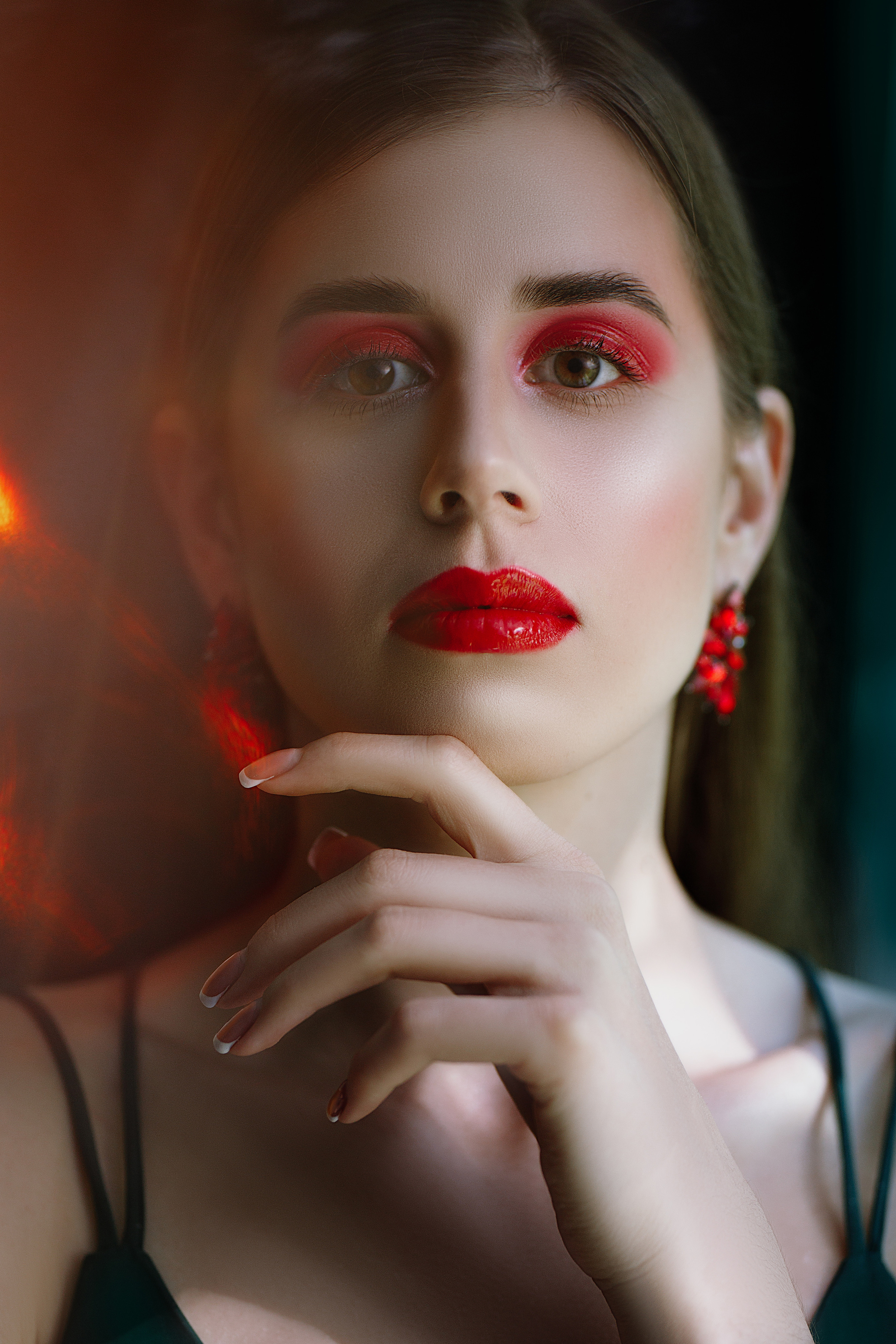  бьюти фото Санкт-Петербург портрет девушки красный макияж 