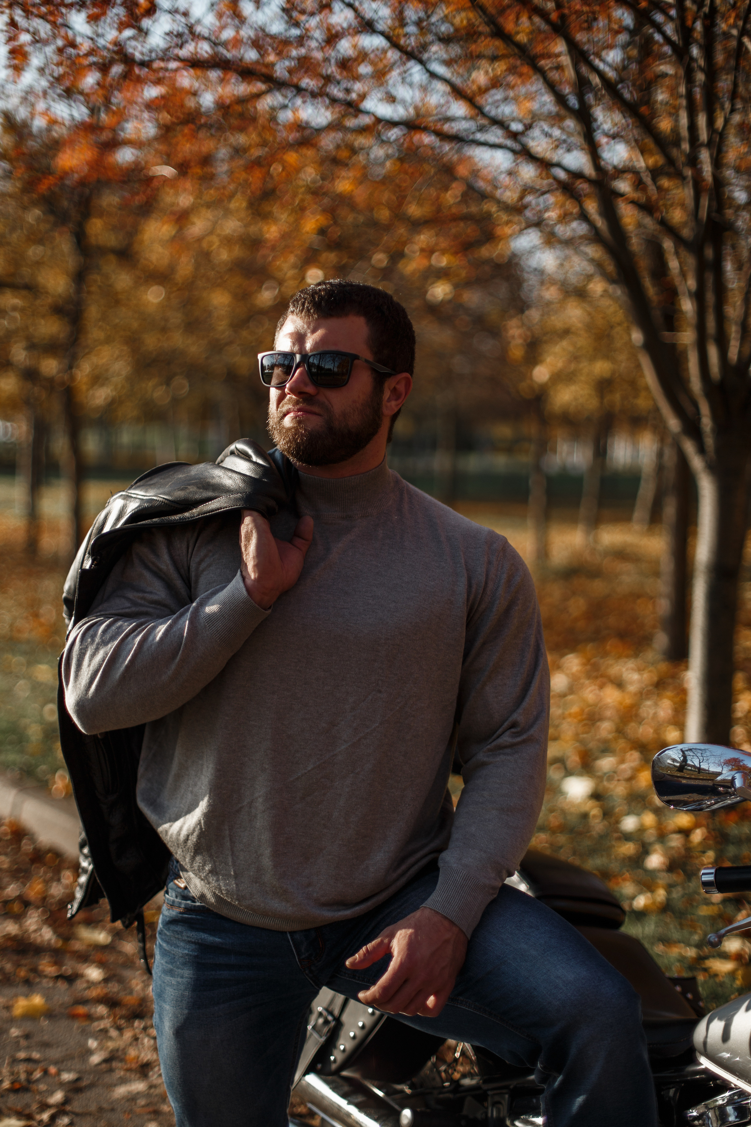 мужская фотосессия кожаная куртка