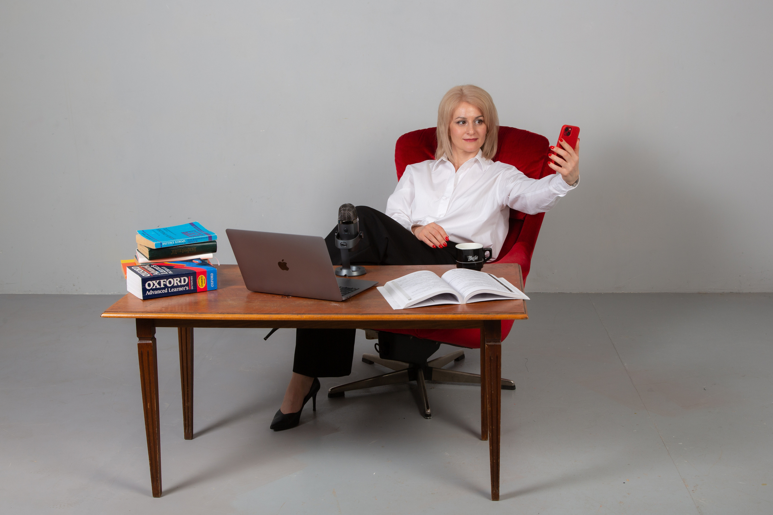 Фотограф и дизайнер Валерий Хотеев