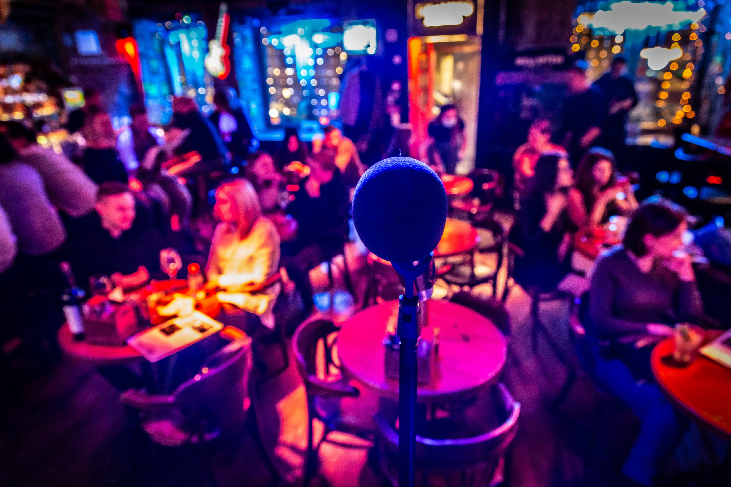 Фотограф и дизайнер Валерий Хотеев