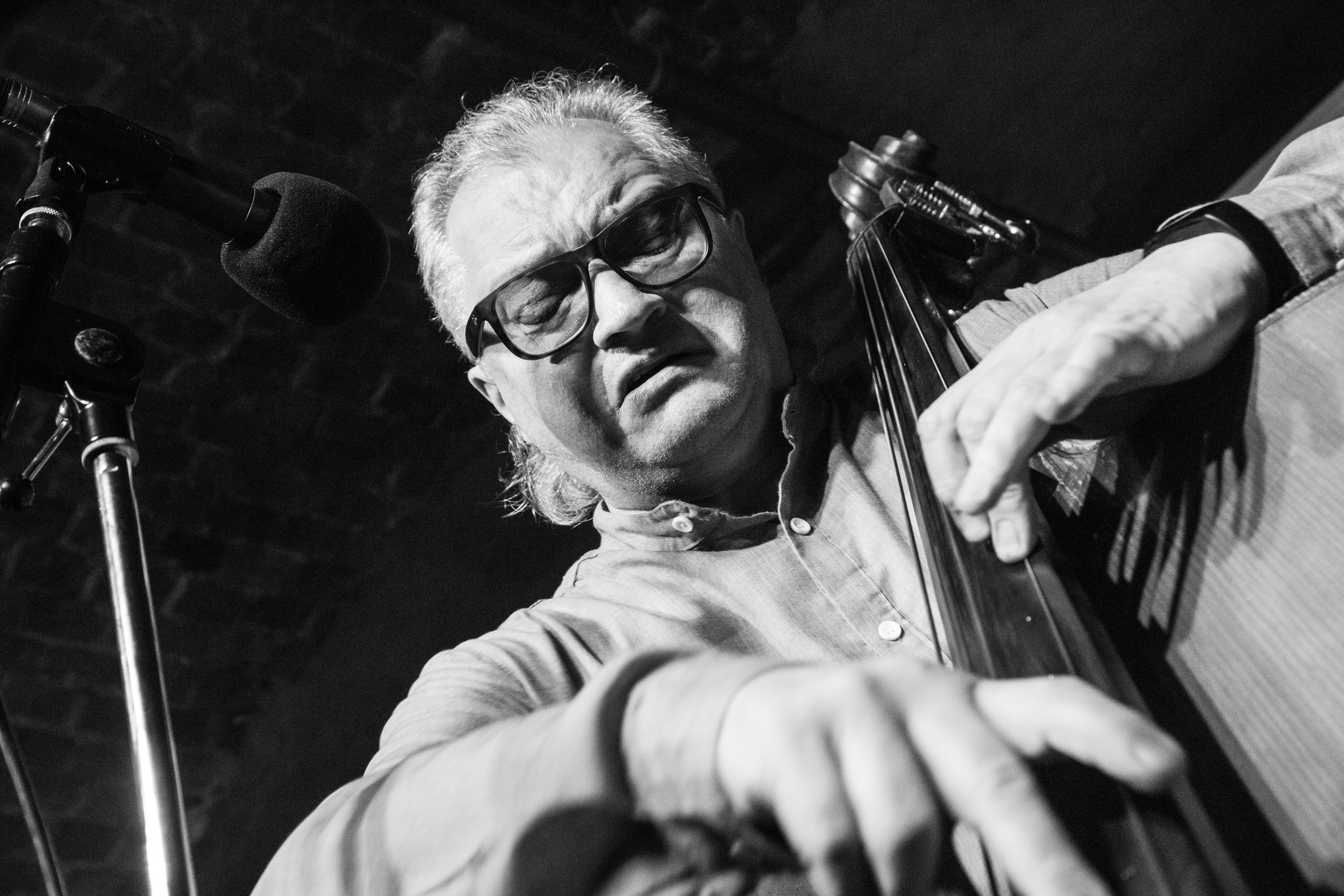 Фотограф и дизайнер Валерий Хотеев