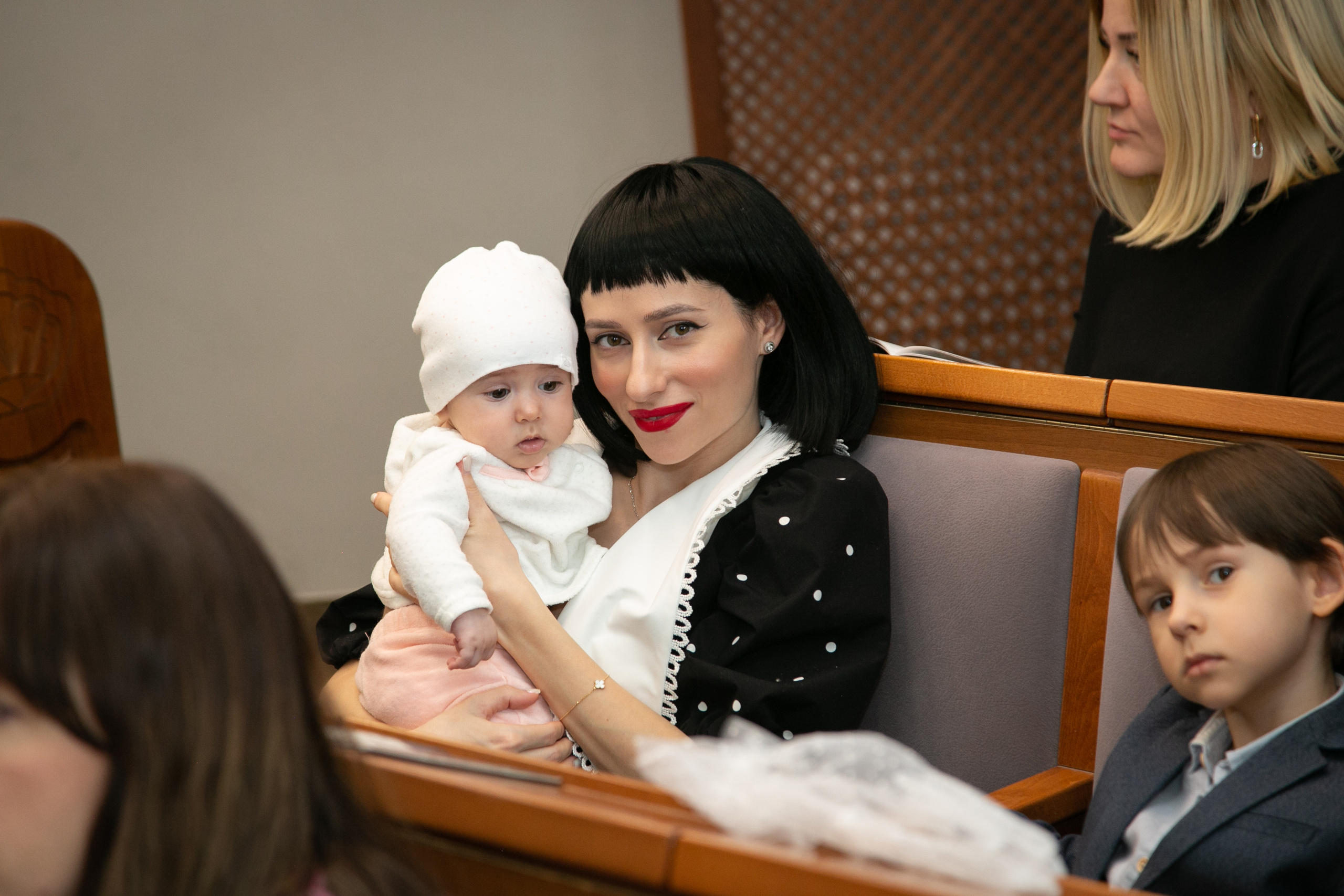 Фотограф и дизайнер Валерий Хотеев