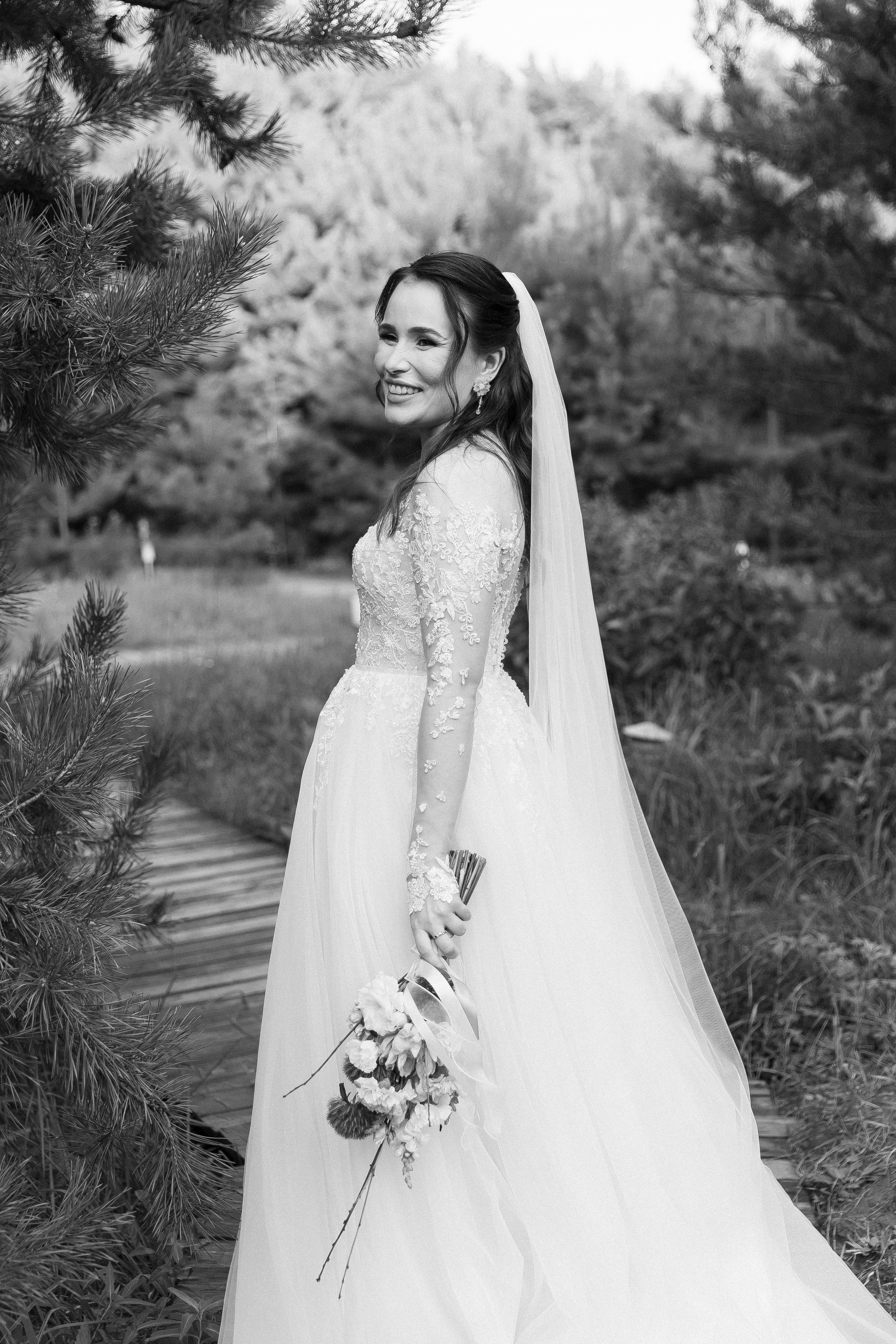 Свадьба в глэмпинге «Хвоя». Свадебный фотограф в Нижнем Новгороде Генеральская Ира