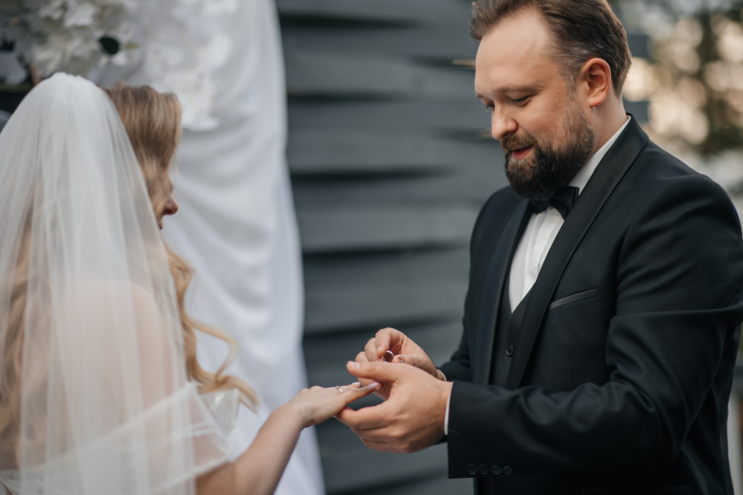 Илья и Инна 2025 Небо. Свадебный и портретный фотограф Алина Иванова. Екатеринбург-Москва