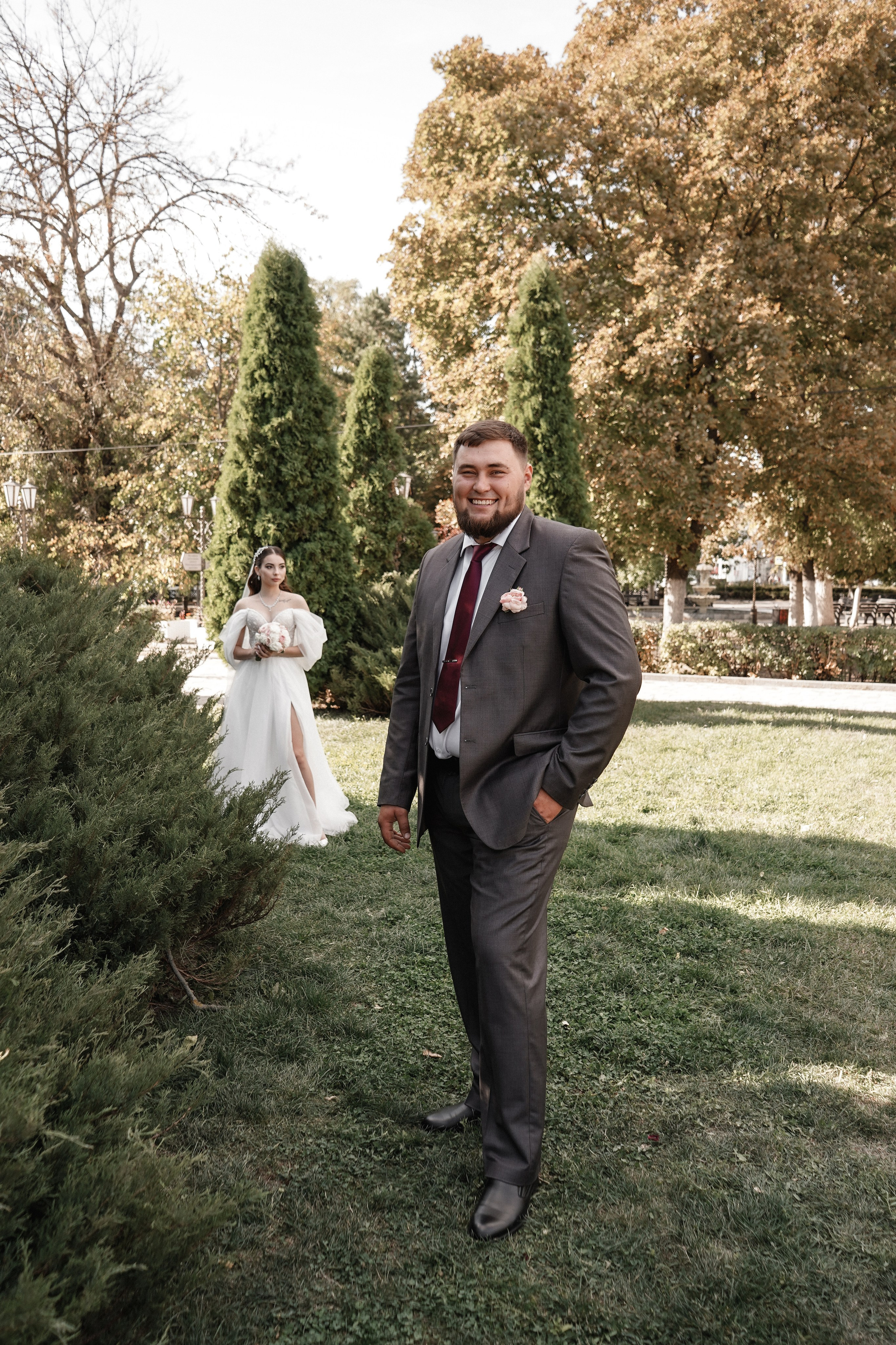 Свадебная фотосессия в Новочеркасске. Александровский парк и Вознесенский войсковой всеказачий собор. Андрей и Елена. Свадебный фотограф в Ростове-на-Дону. Таинство Крещения и Венчания, семейные фотосессии. Алёна Чёботова