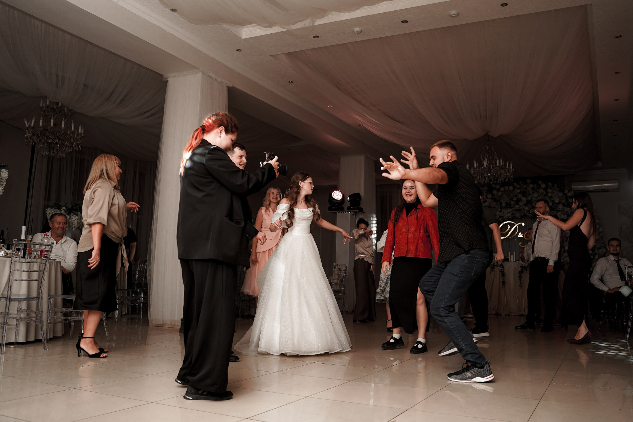 Свадьба «Полный день. Premium». Даниил и Алёна. Фотосессия в Ростове-на-Дону. Свадебный фотограф в Ростове-на-Дону. Таинство Крещения и Венчания, семейные фотосессии. Алёна Чёботова