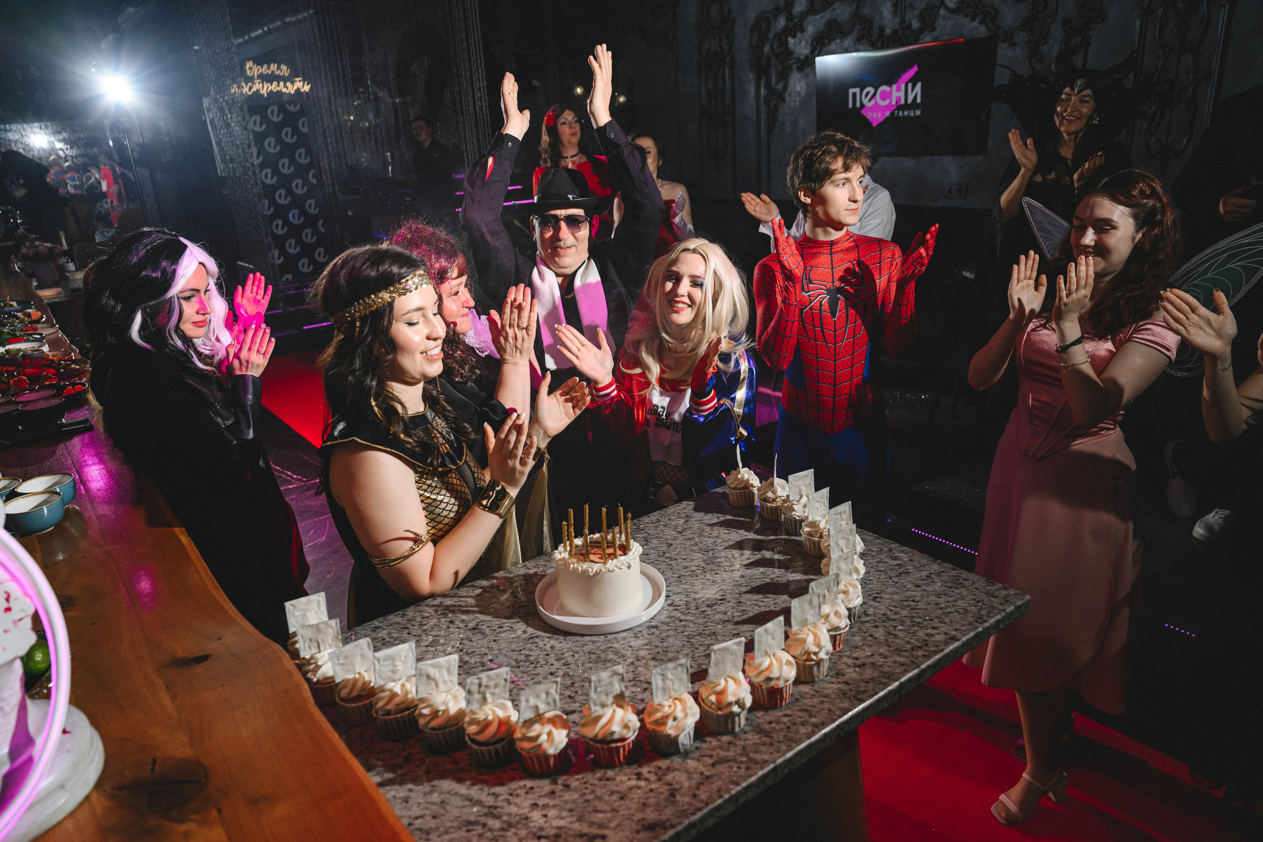 Happy Birthday. Максим Комаров — Профессиональный фотограф