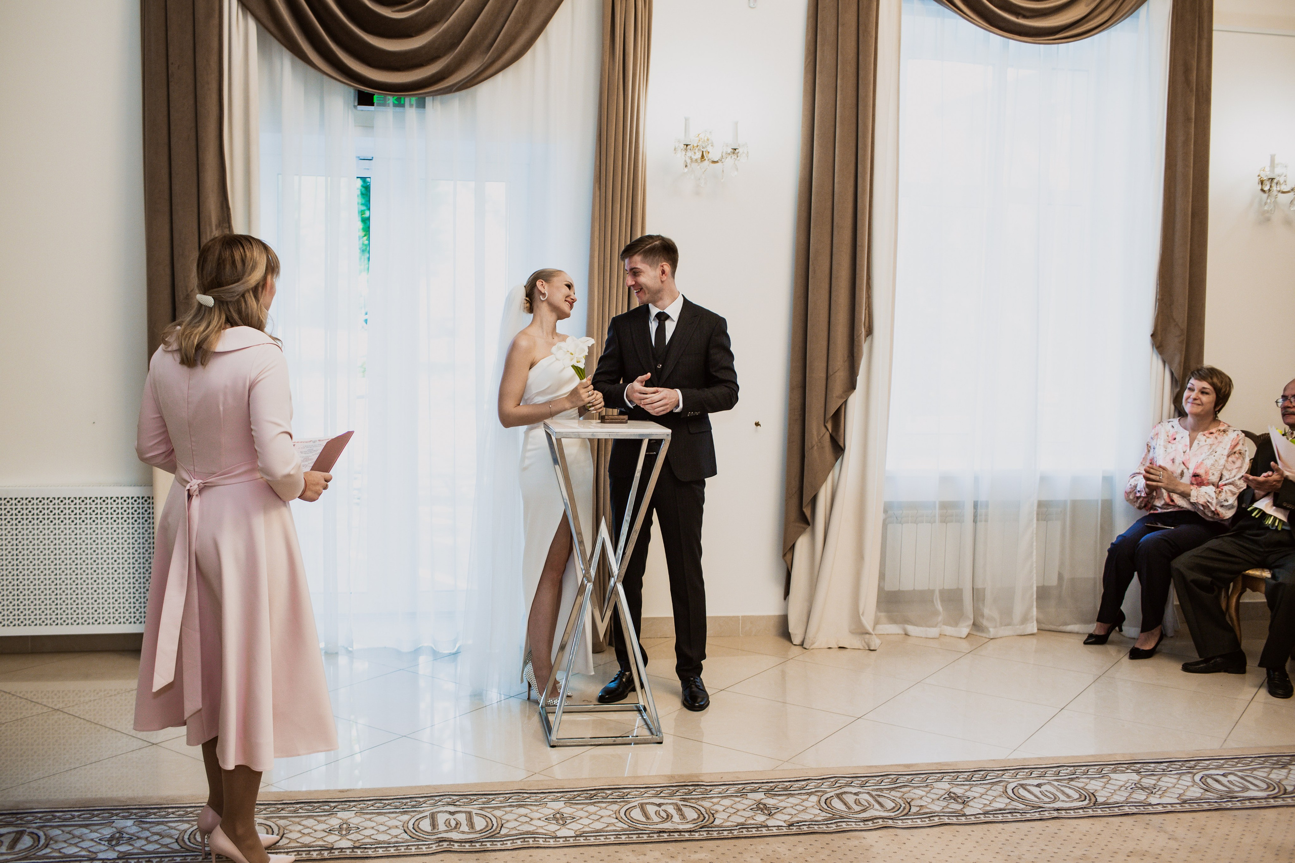 Свадебные истории. Свадебный и Семейный фотограф в Москве Александра Вайпер