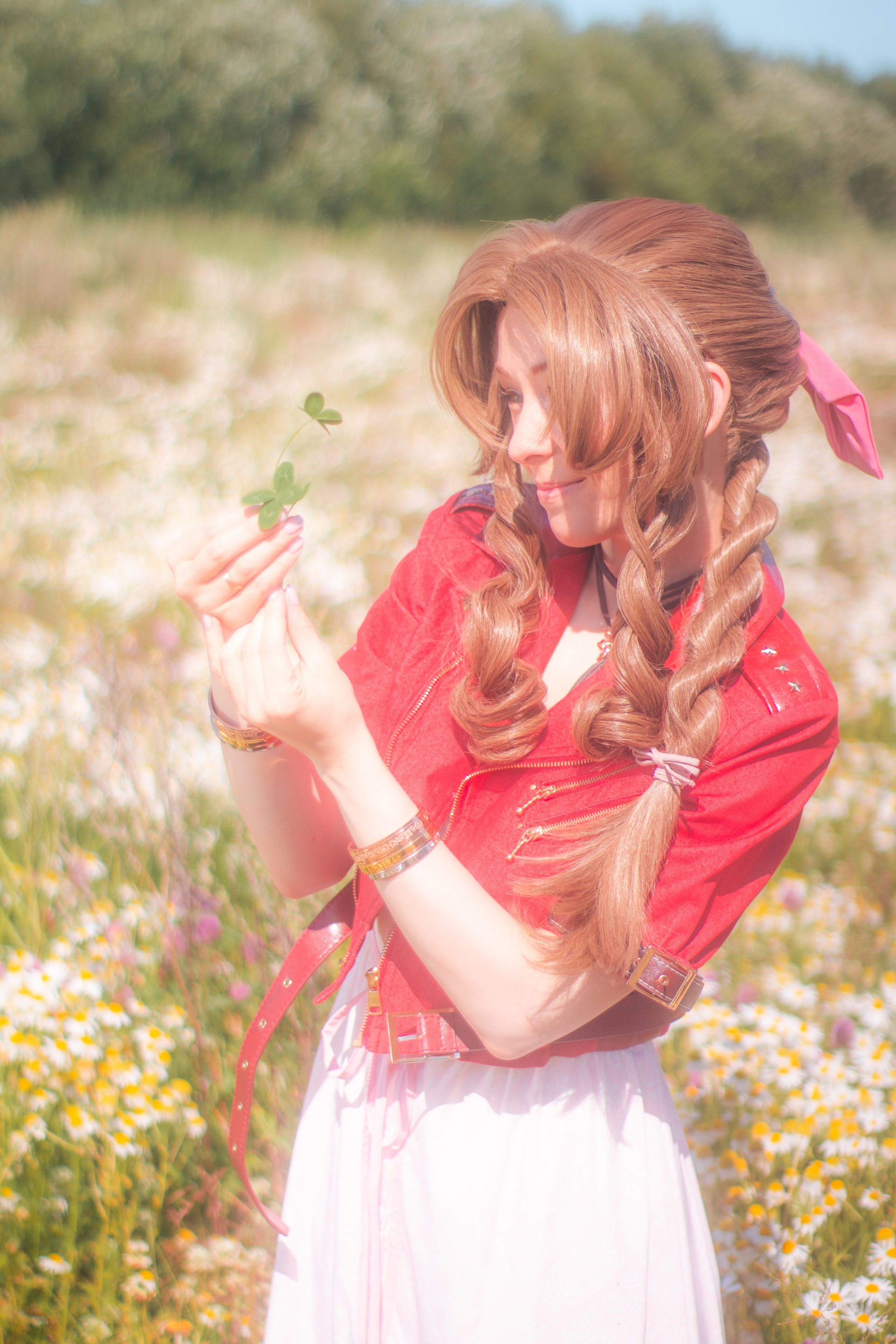 Aerith Gainsborough (Final Fantasy VII), Магадан 2025. Фотограф NotSilver