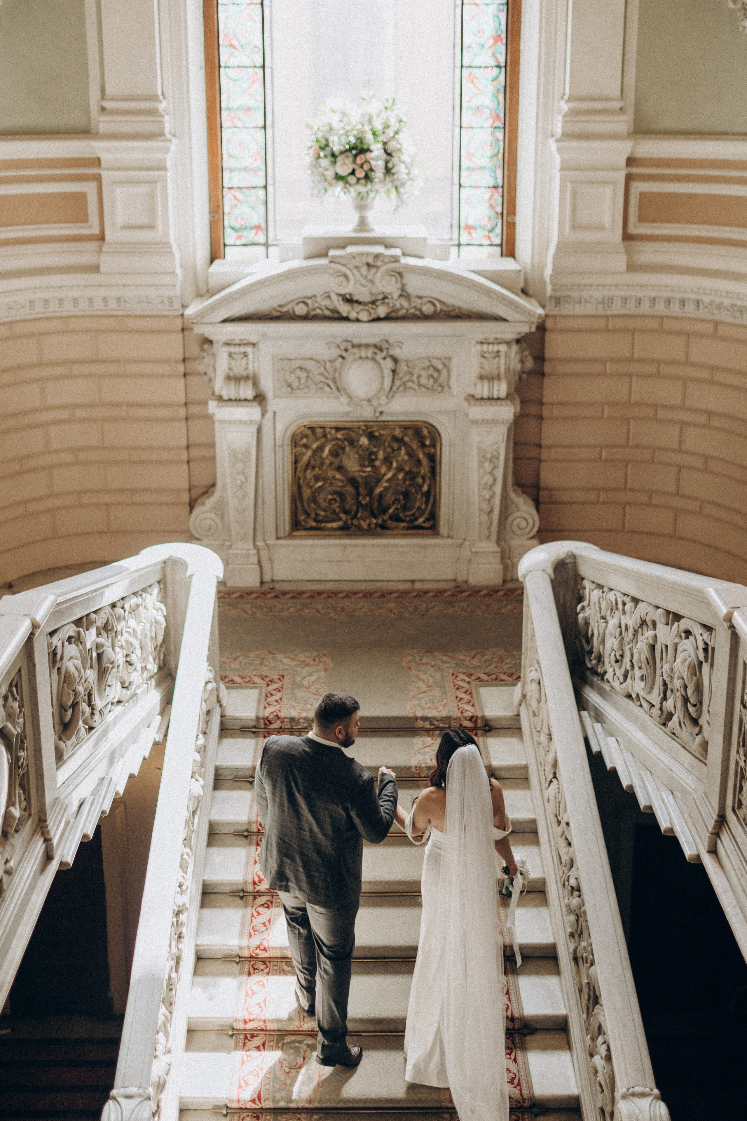 Артем и Регина | Дворец бракосочетания 1. Свадебный и love story фотограф в Санкт-Петербурге