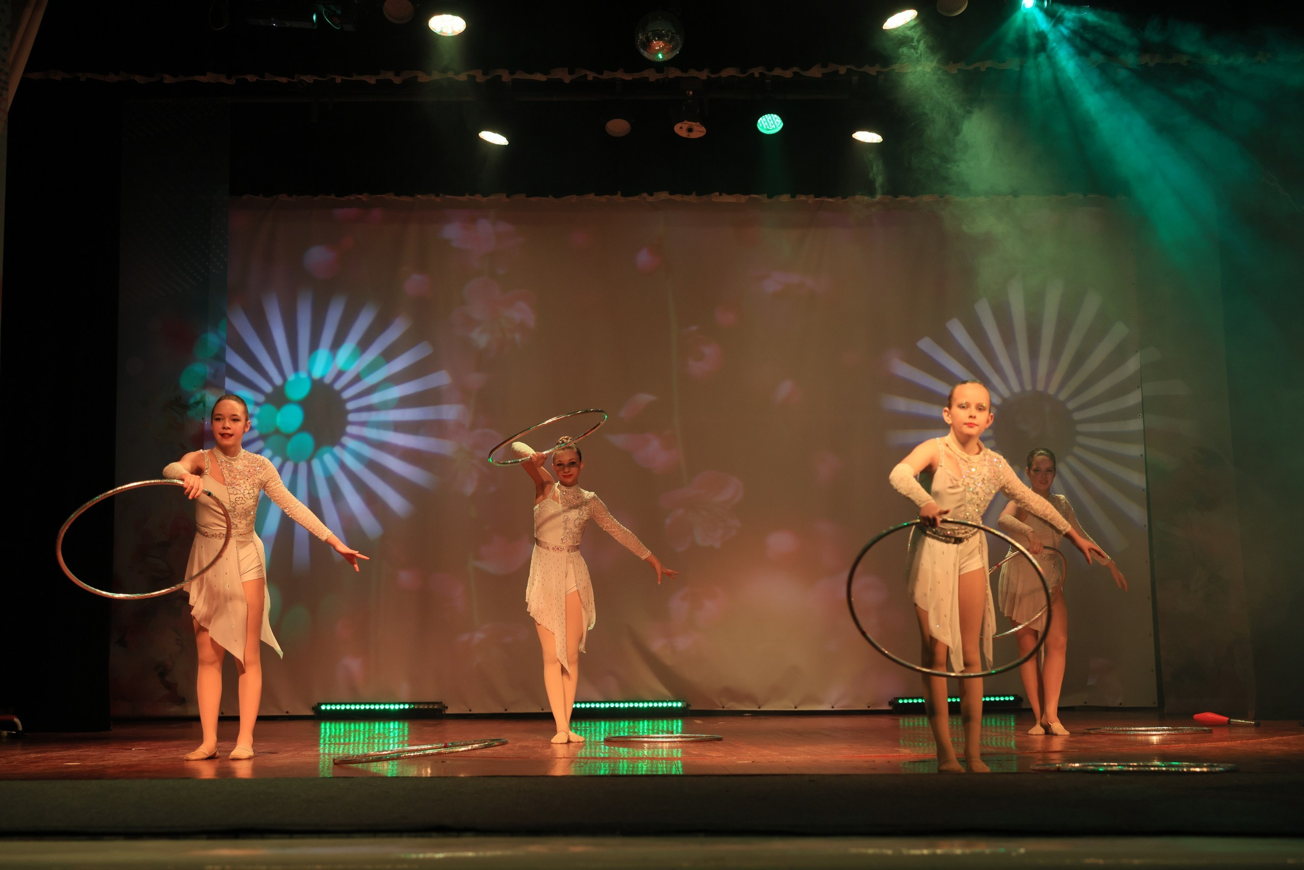 Концерт к 8 Марта в ДК «Металлург» г. Тула. Фотограф в Туле Крупский АнДРей. Фотостудия «КАДР71» в Туле