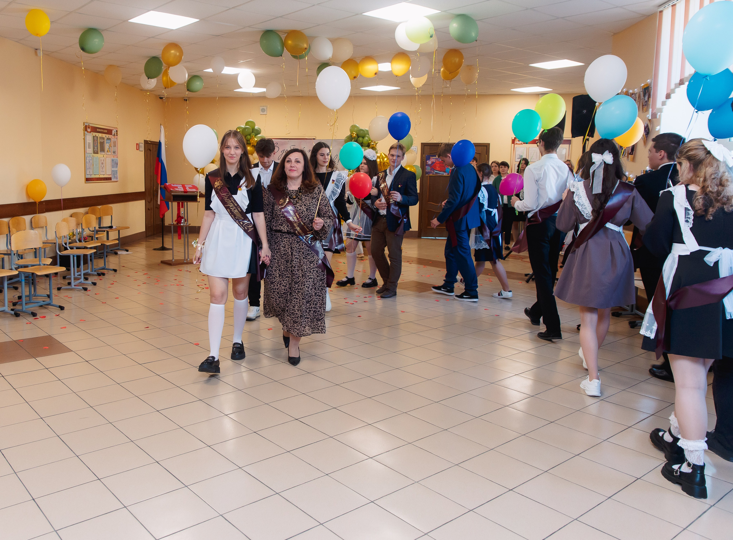 Последний звонок. Фотограф в Кронштадте и Санкт-Петербурге Анастасия Коваленко