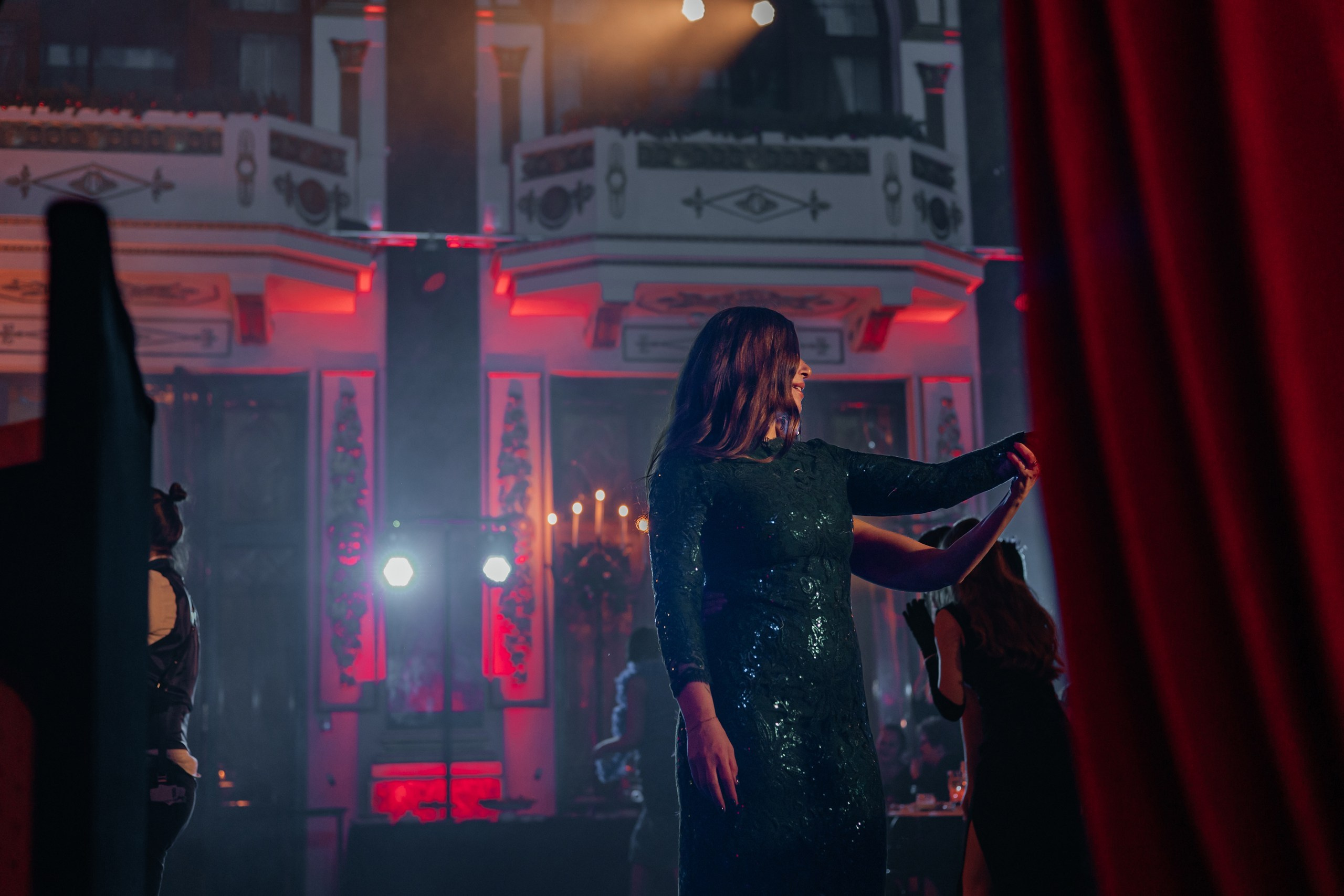 Первый клиентский банк «Бурлеск NY» Ресторан Яръ. Фотограф Москва Людмила Белова