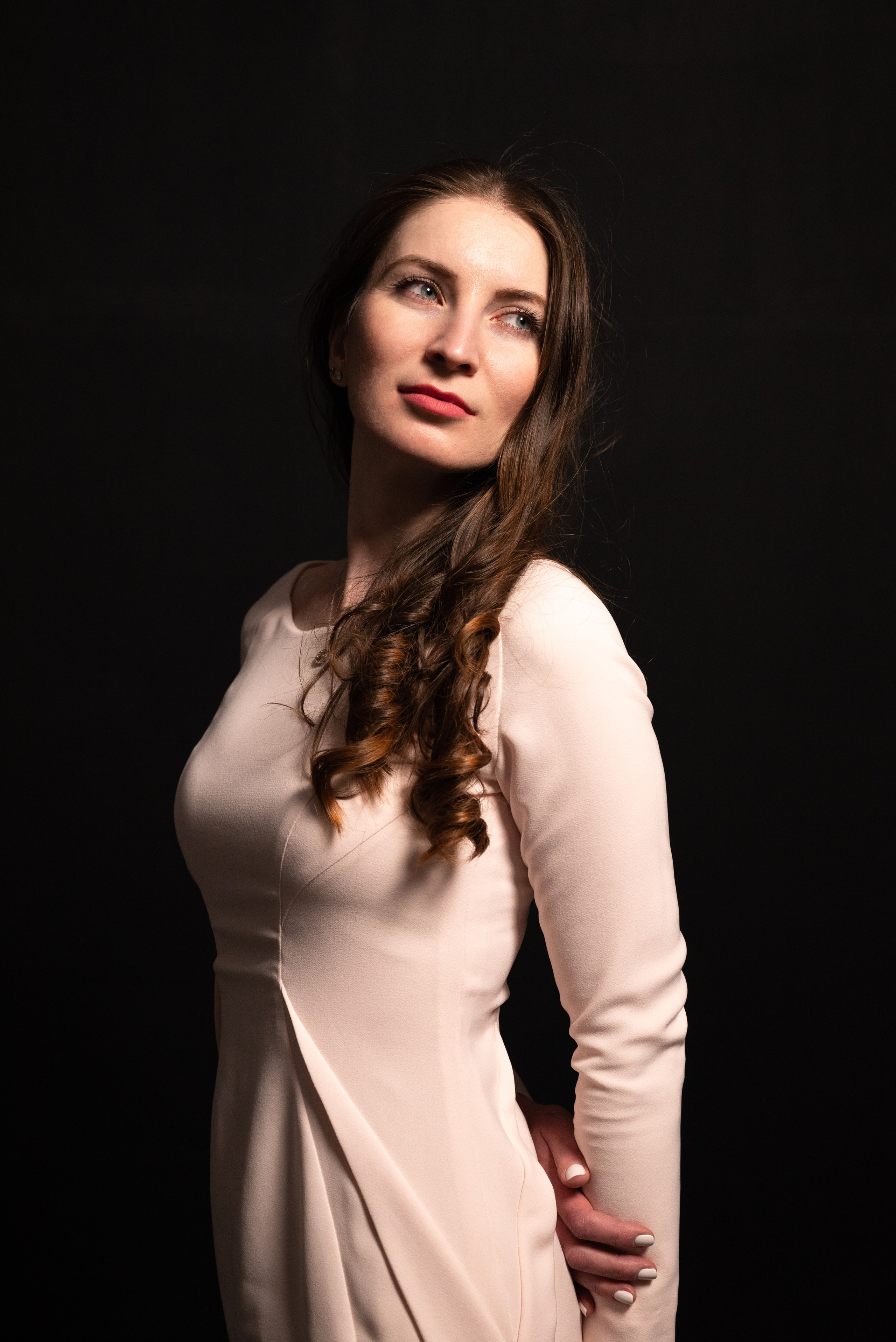 Женские портреты. Главная