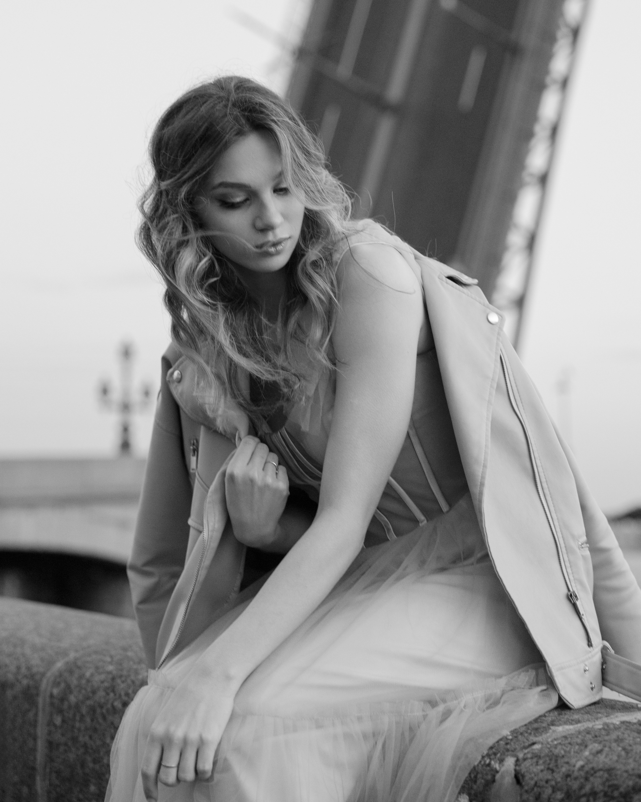 Фотопрогулка на фоне разведенных мостов. Белые ночи Питера. Фотограф в Санкт-Петербурге Вагнер Юлия