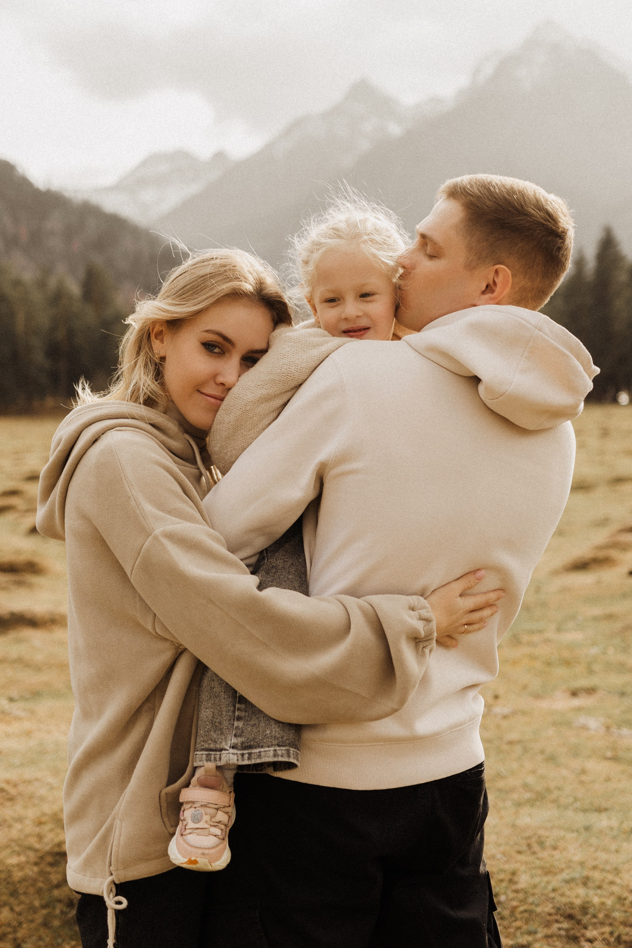 ДОМИК В ГОРАХ. Фотограф Настя Конник | Пятигорск | Эльбрус | Домбай | Архыз