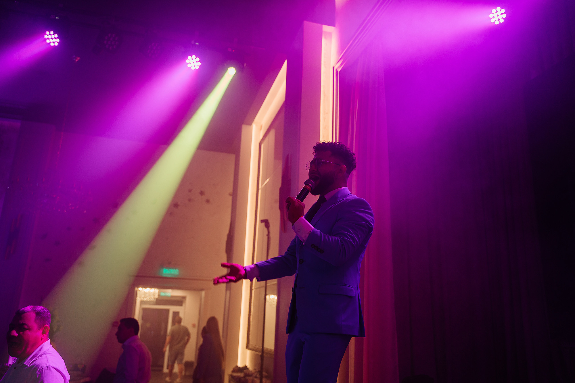 Свадьба Челнах  - Банкетный зал Папа Вилла. Свадебный Фотограф Казань Челны