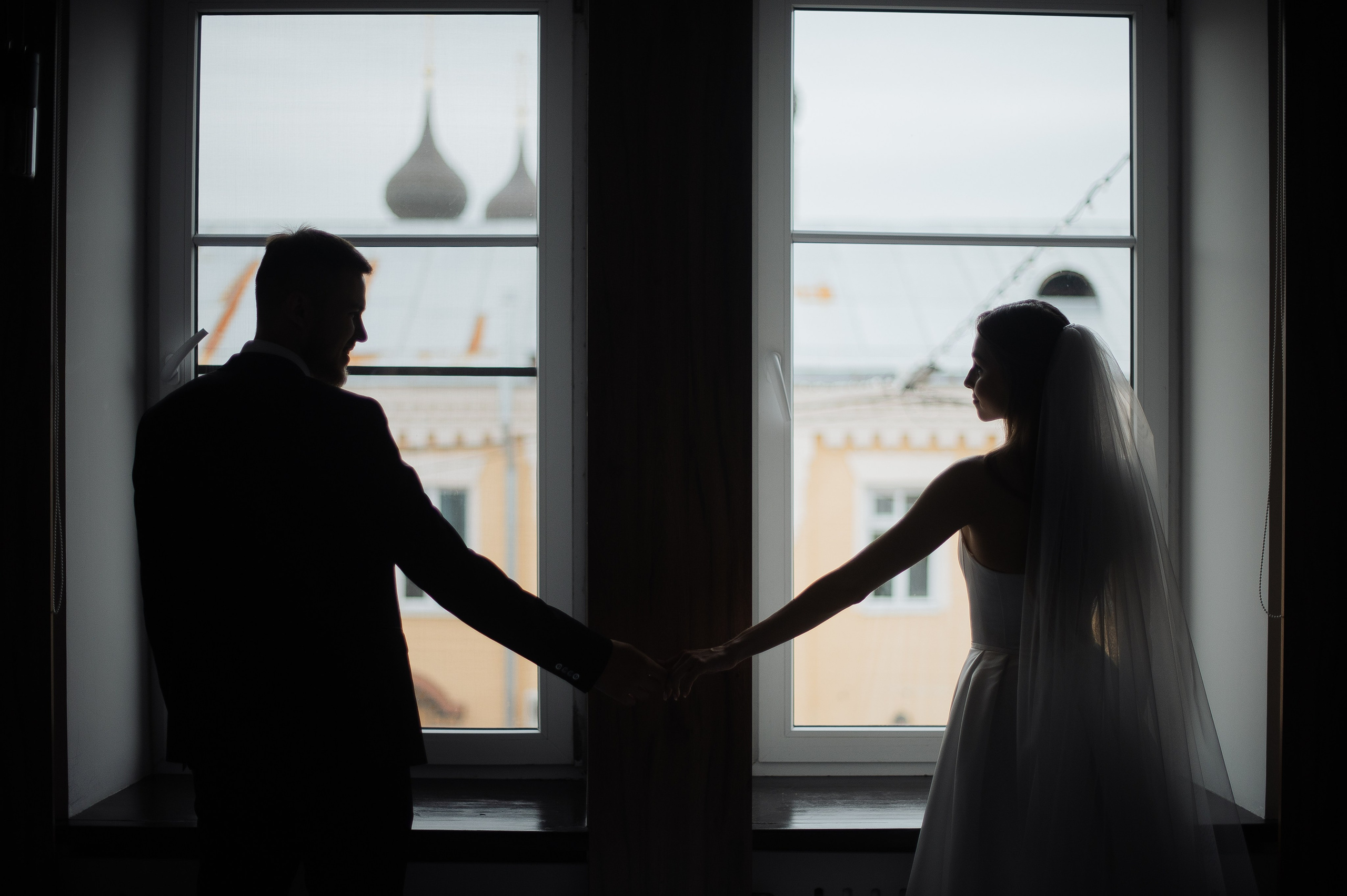 Свадьба на берегу Волги. Свадебный фотограф в Ярославле Денис Медоваров